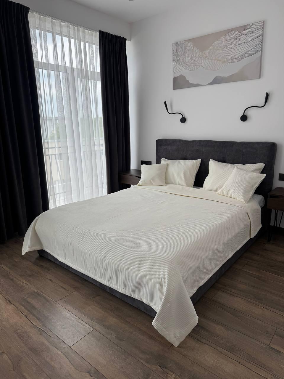 Покрывало с премиальными полосками хлопок 260х250 см Молочный (73901-2-260x250cm) - фото 3 Покрывало с премиальными полосками хлопок 260х250 см Молочный (73901-2-260x250cm) - фото 3