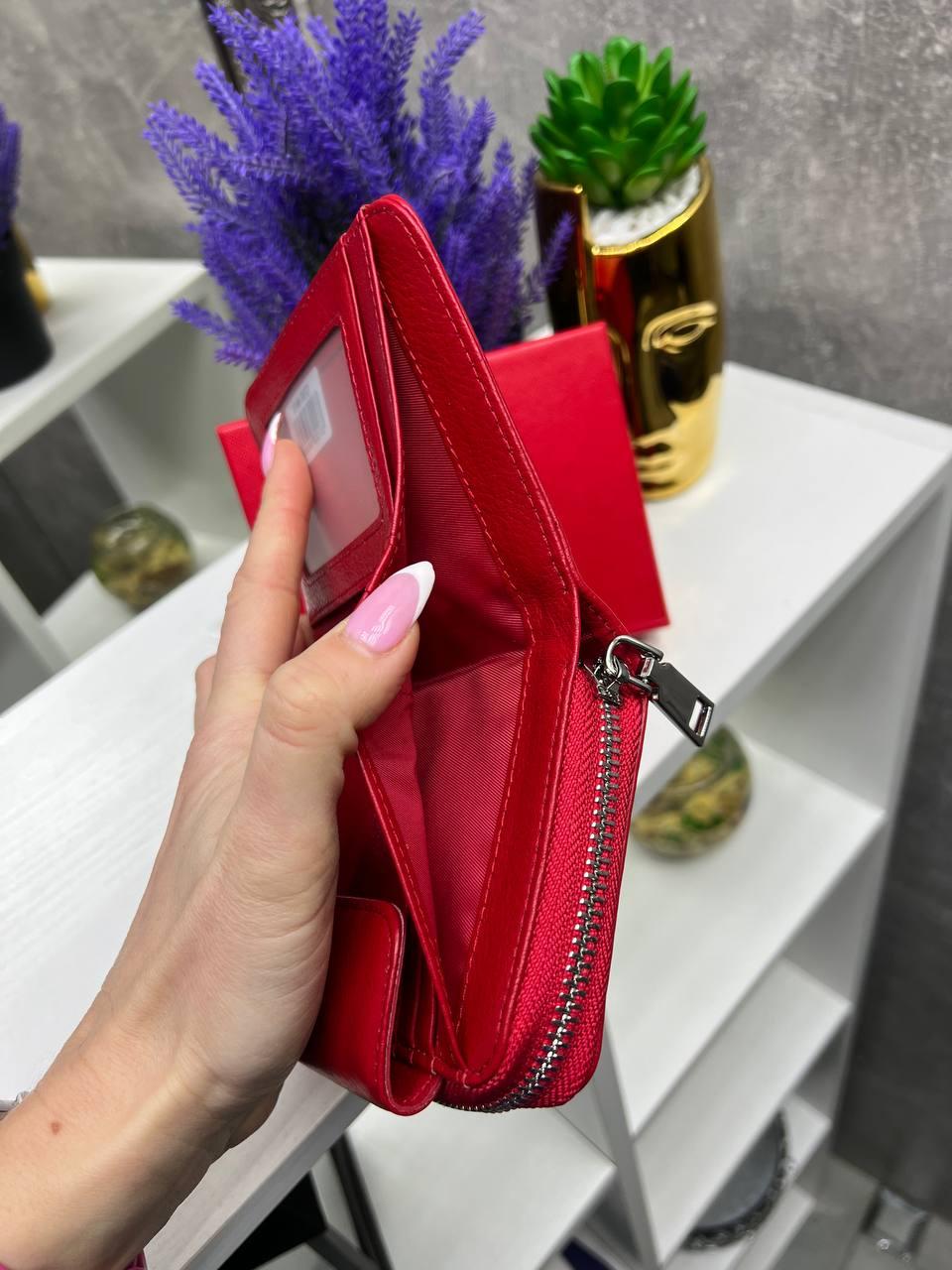 Кошелек кожаный женский маленький в коробке на магните из натуральной кожи Красный - фото 6 Кошелек кожаный женский маленький в коробке на магните из натуральной кожи Красный - фото 6