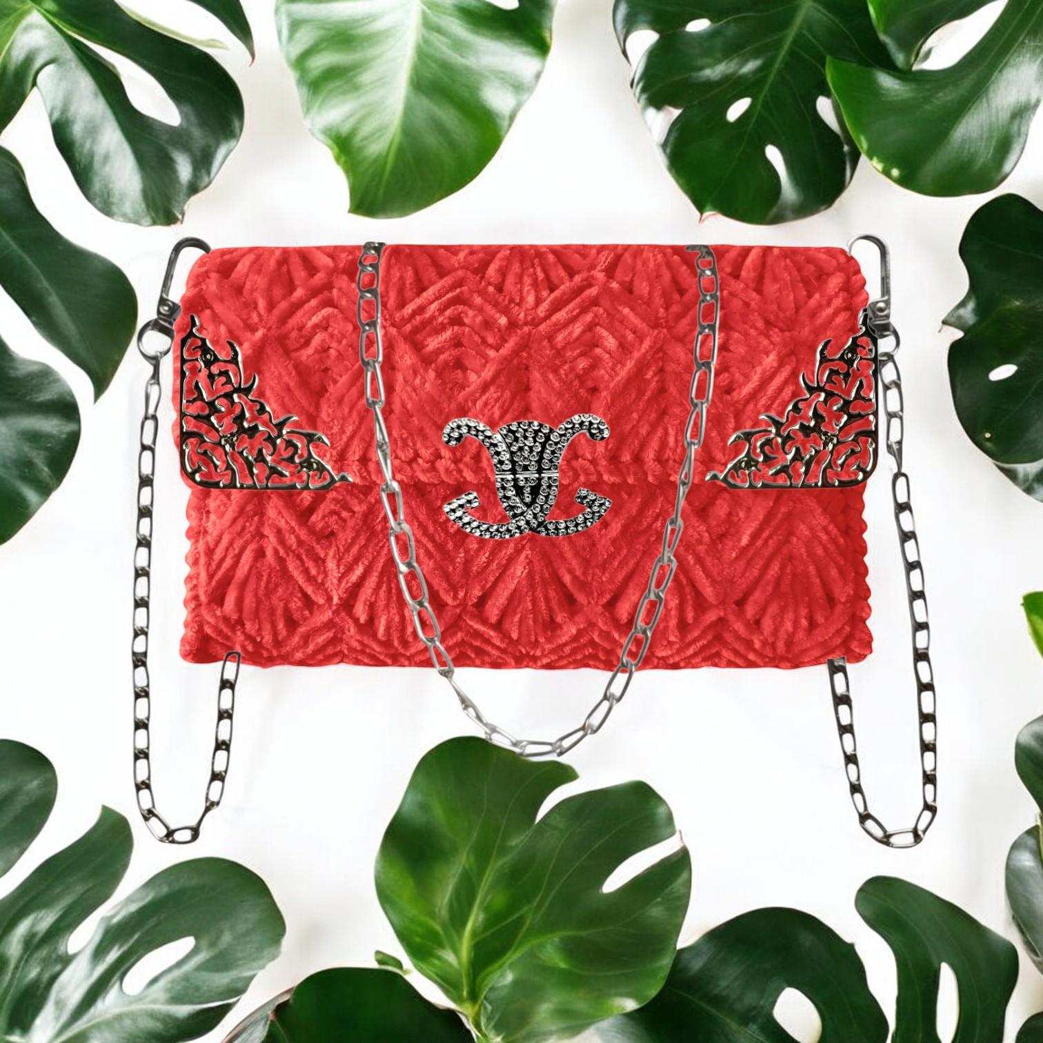 Набор для создания сумки из пластиковой канвы Серебряная лилия с нитками Красный (1596-11) - фото 3 Набор для создания сумки из пластиковой канвы Серебряная лилия с нитками Красный (1596-11) - фото 3