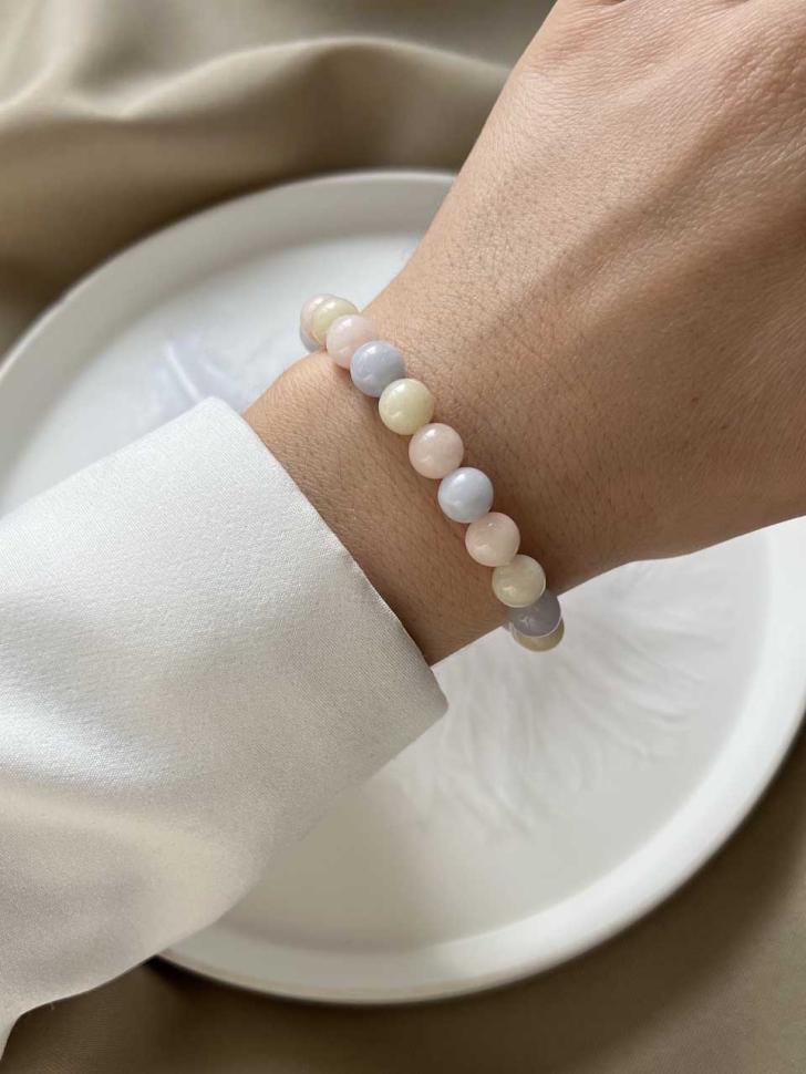 Браслет на руку из камней (4727)