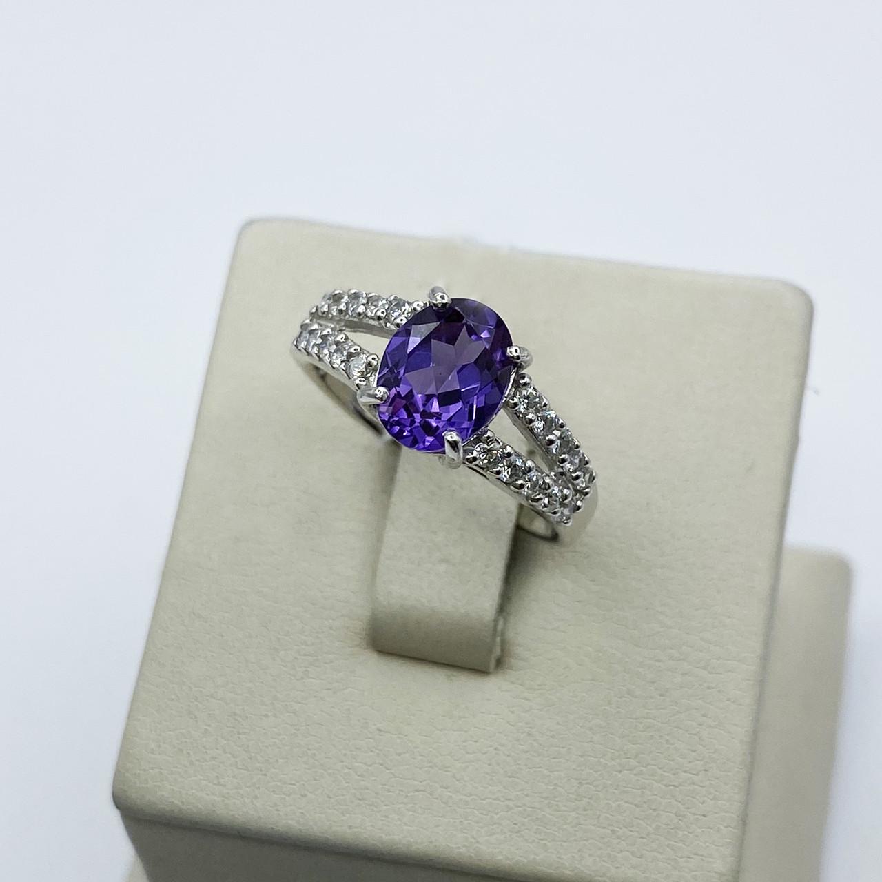 Кольцо серебряное с александритом р. 18 3,46 г (1937223893)