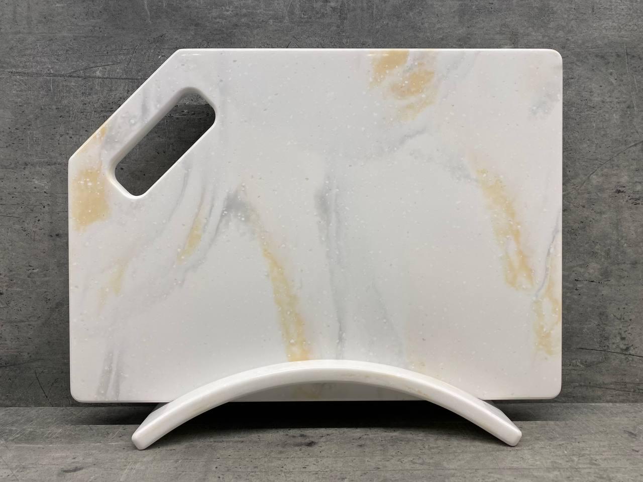 Дошка кухонна Celadon на підставці зі штучного акрилового каменю 350x250 мм (201) Дошка кухонна Celadon на підставці зі штучного акрилового каменю 350x250 мм (201)