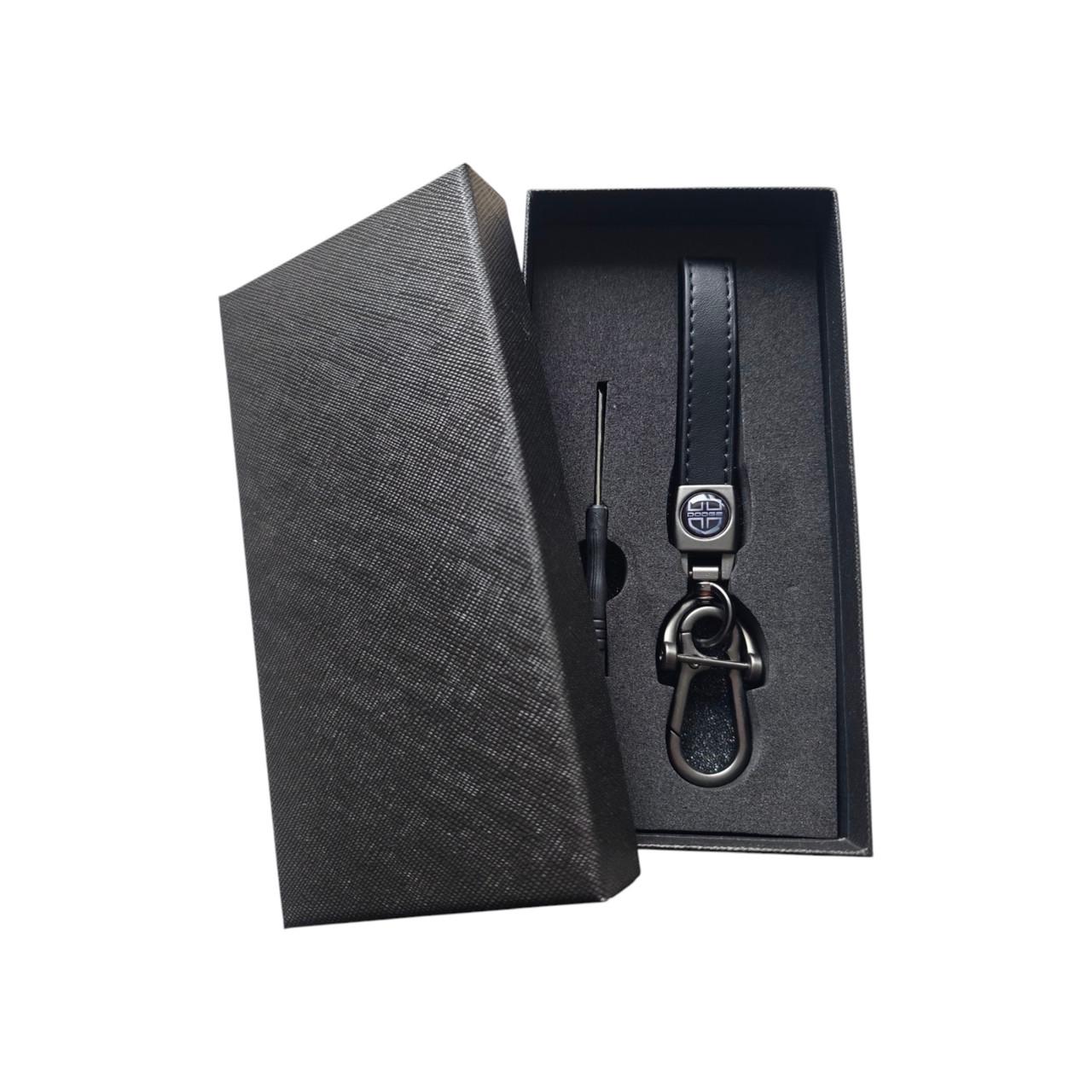 Брелок для автомобильных ключей Dodge мягкая кожа (2556929425) Брелок для автомобильных ключей Dodge мягкая кожа (2556929425)