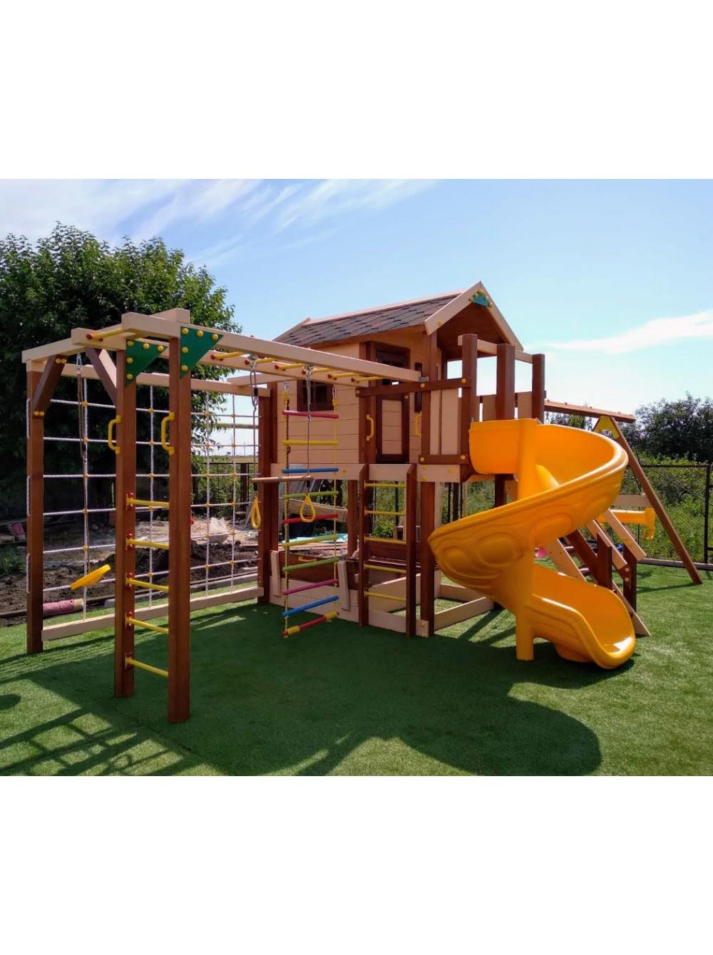 Деревянная площадка с детской винтовой горкой (1167)