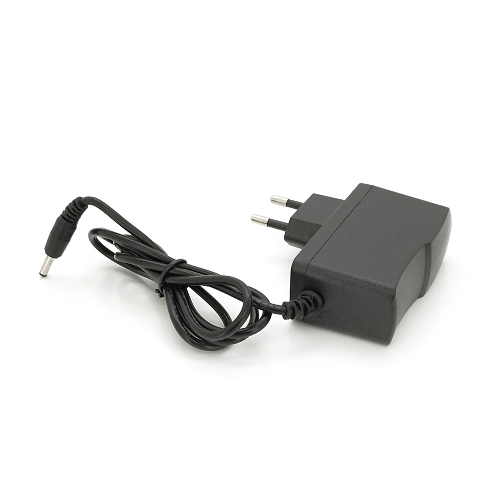 Адаптер питания импульсный Mercury M050035-2A1 для тюнера и медиаустройств 5 В 0,5 А Черный (18774)