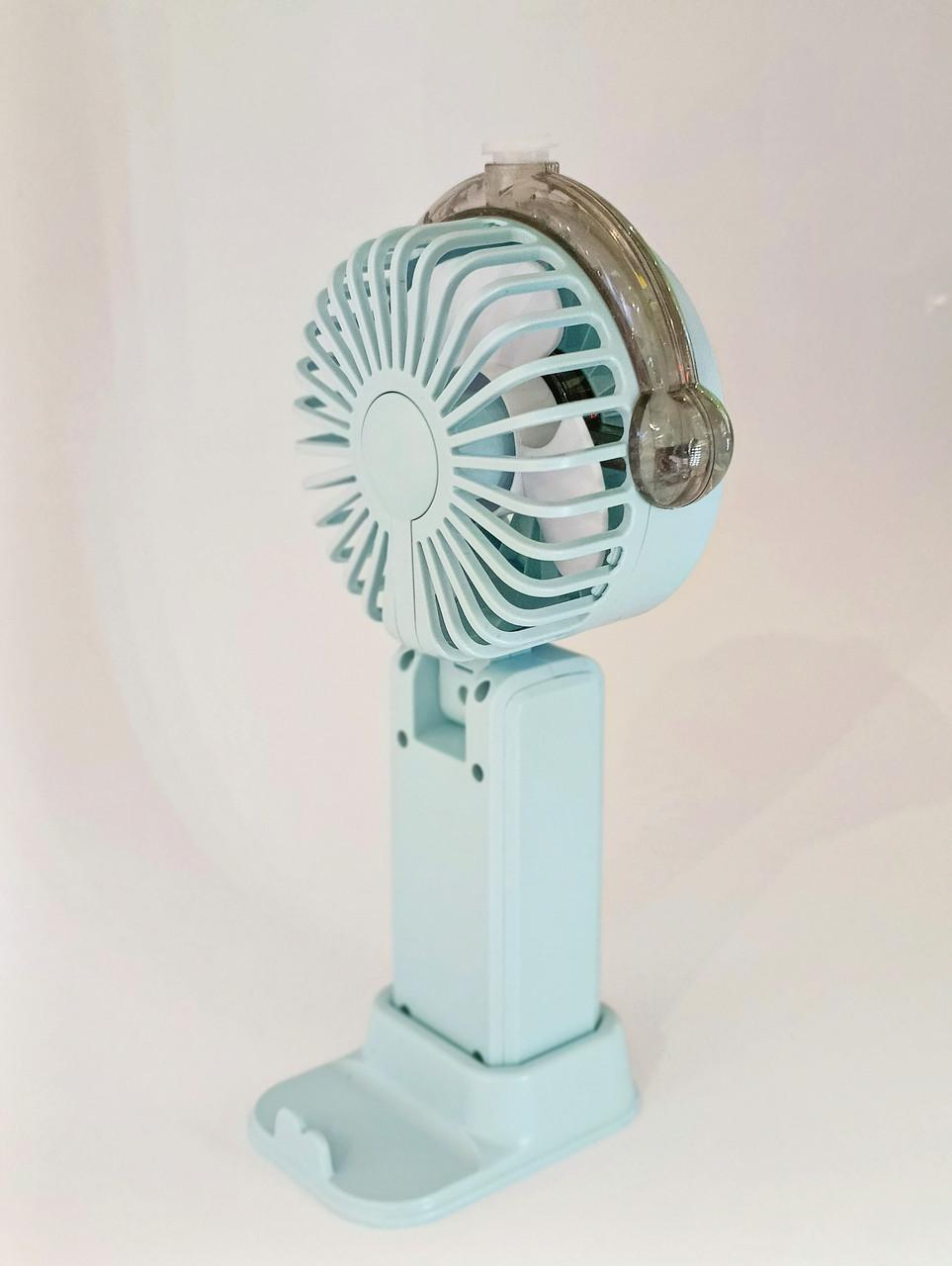 Вентилятор на акумуляторі з розпиленням води 20 см Блакитний - фото 6 Вентилятор на акумуляторі з розпиленням води 20 см Блакитний - фото 6