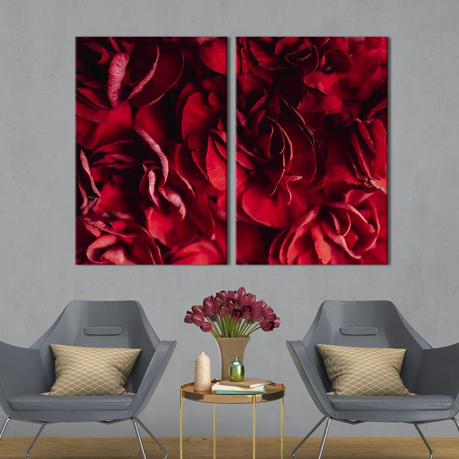 Картина на холсте Лепестки красных роз 165x122 см (930-2)