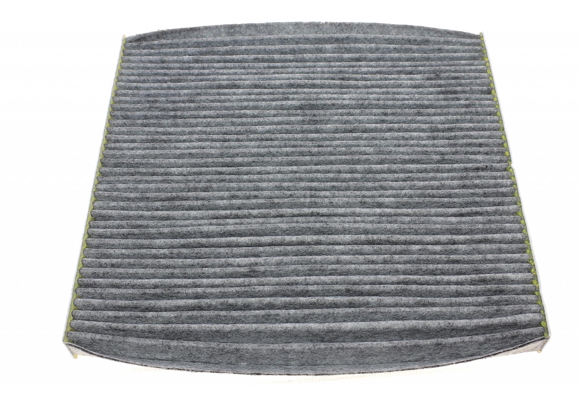 Фильтр салона PURFLUX для Toyota Avensis/Corolla 00- угольный (AHC189)