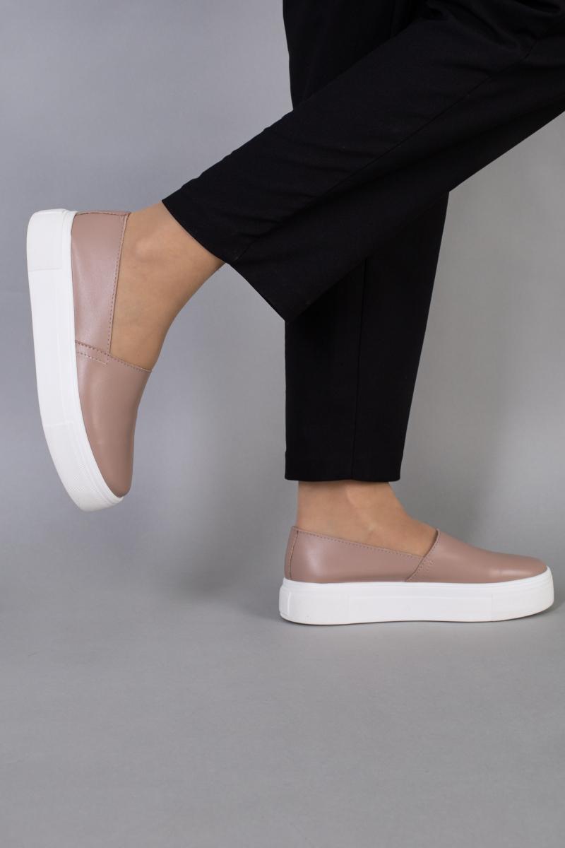 Слипоны женские кожаные р. 40 Бежевый (9907-2/40) - фото 2