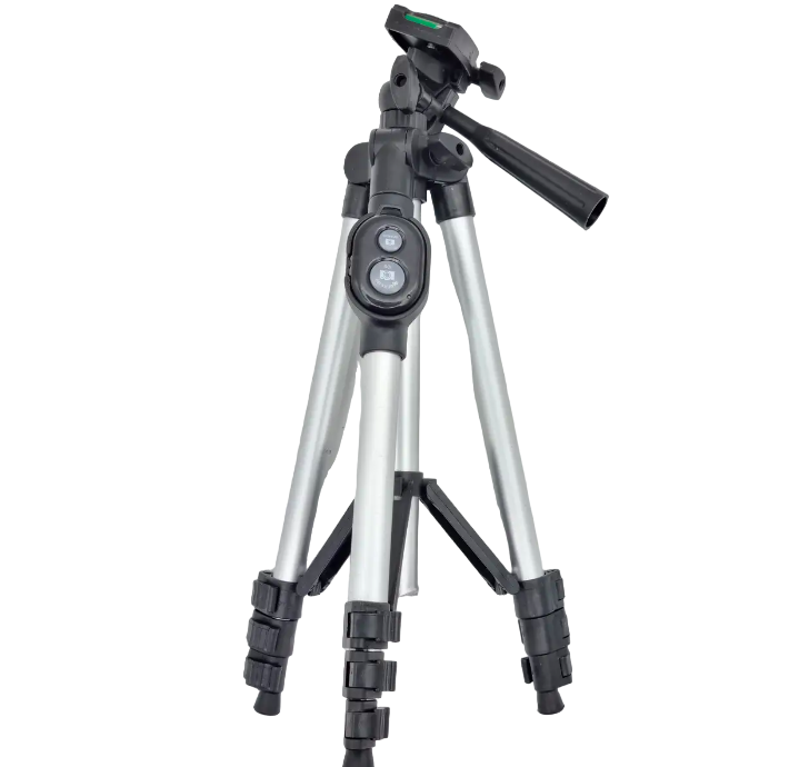 Штатив Tripod с БТ пультом и чехлом в комплекте