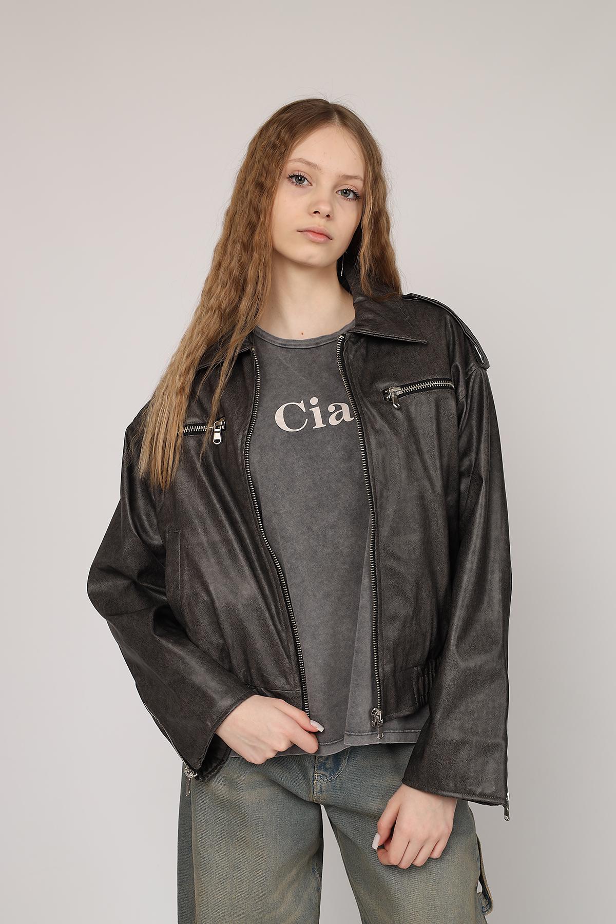 Бомбер жіночий ЦБ-00272387 р. 48 Сірий (28422048) - фото 3 Бомбер жіночий ЦБ-00272387 р. 48 Сірий (28422048) - фото 3