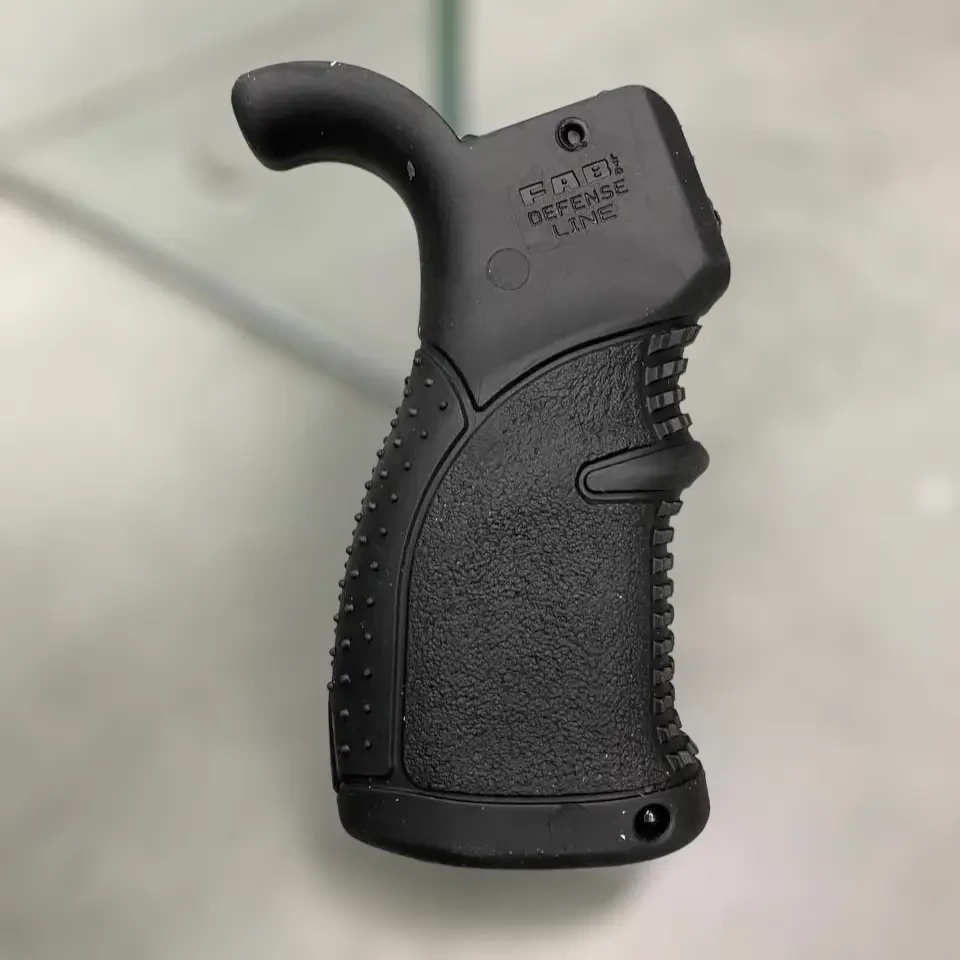 Ручка пістолетна на AR15/AR10 M4/M16 FAB Defence (0605) - фото 6 Ручка пістолетна на AR15/AR10 M4/M16 FAB Defence (0605) - фото 6