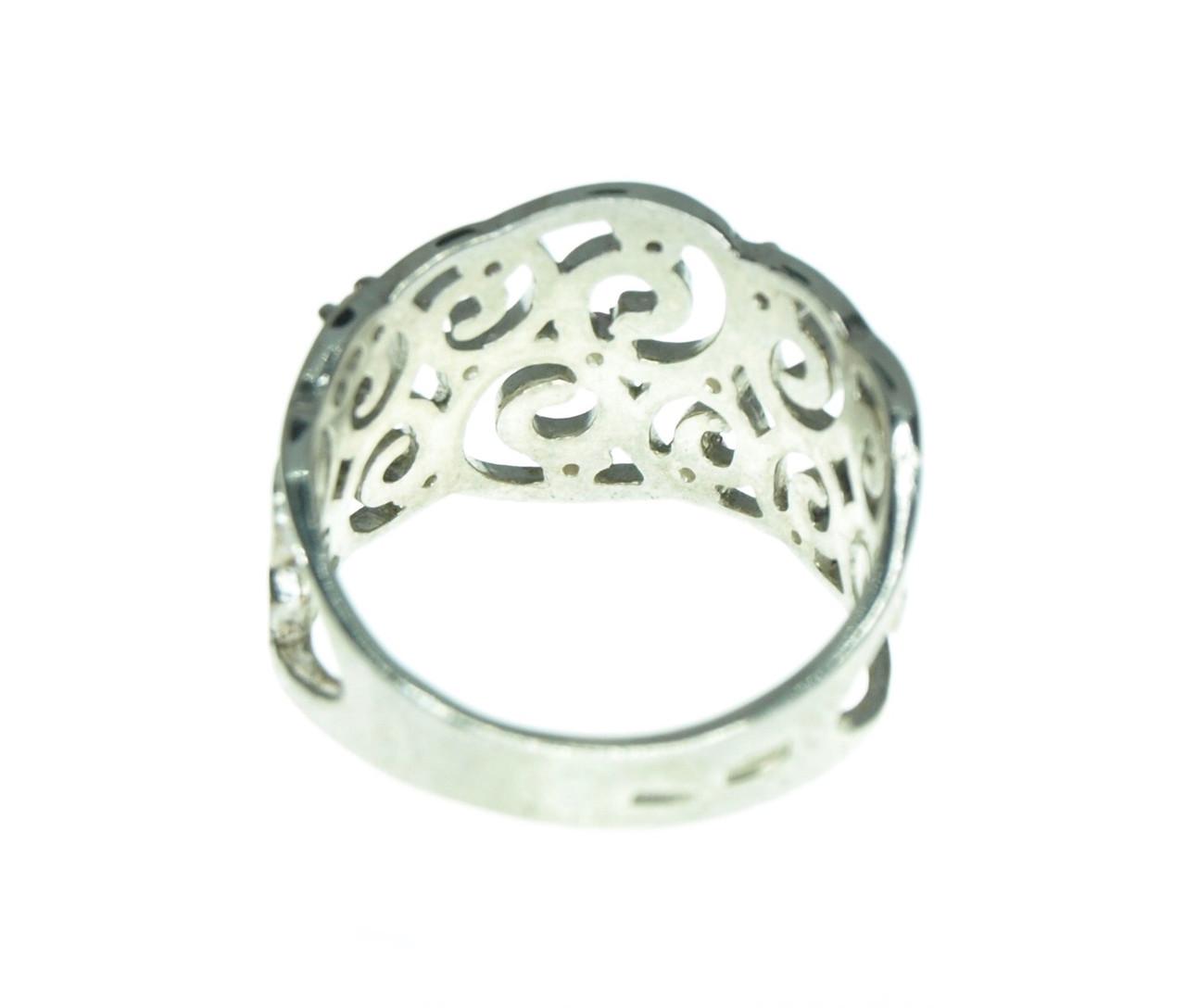 Кольцо из серебра с фианитом р. 15,5 3,10 г (21 01550432) - фото 3 Кольцо из серебра с фианитом р. 15,5 3,10 г (21 01550432) - фото 3