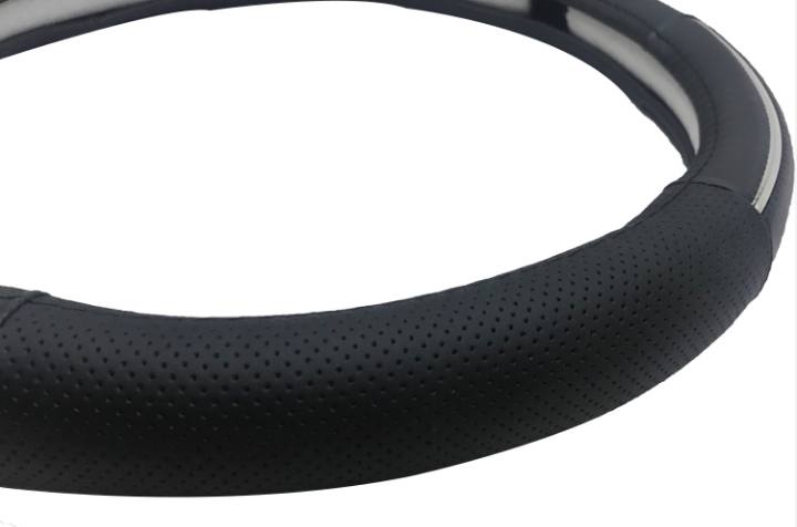 Чохол на кермо HB H20208 Чорний/Срібло (H20208) - фото 3 Чохол на кермо HB H20208 Чорний/Срібло (H20208) - фото 3