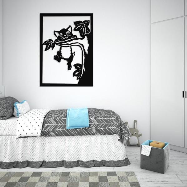 Панно из дерева на стену Decart Ловкий котик Декор на подарок для квартиры дома и офиса 50х36 см