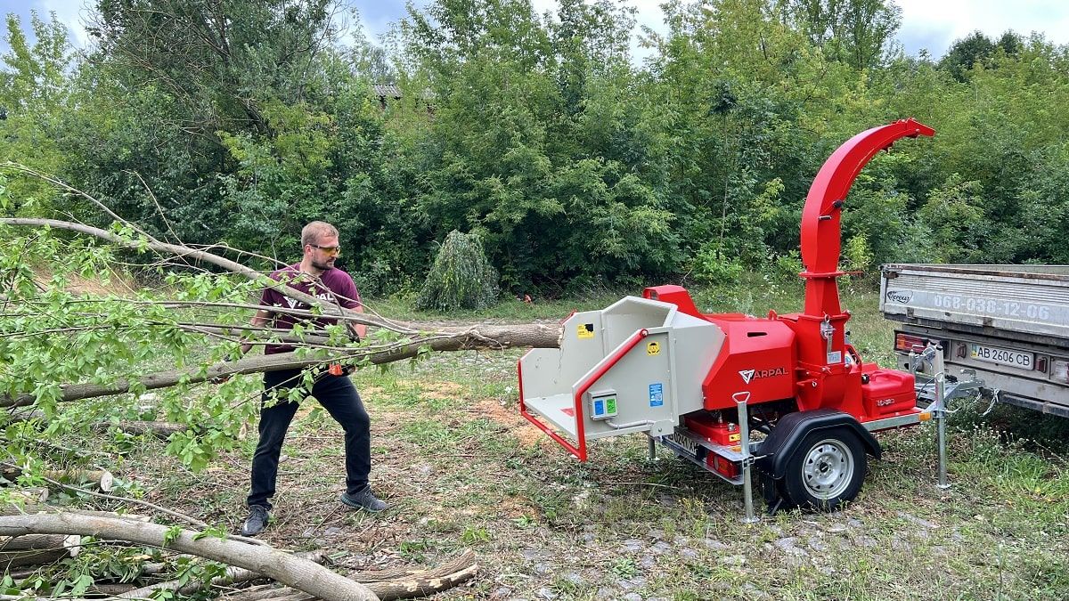 Подрібнювач гілок Arpal на щепу з бензиновим двигуном (МК-170БД) - фото 38