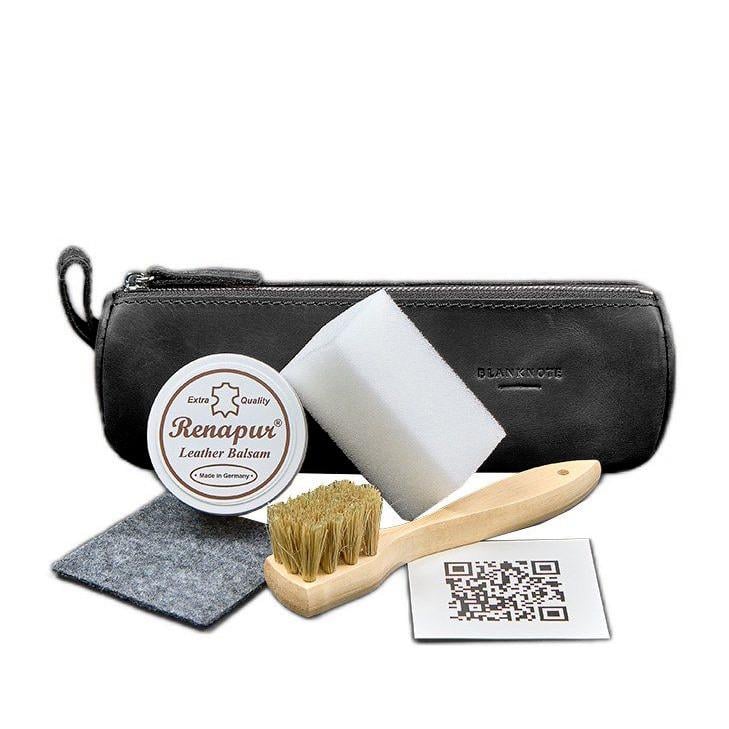 Набор для ухода за кожаными изделиями в кожаном чехле Черный (A-028350) Набор для ухода за кожаными изделиями в кожаном чехле Черный (A-028350)