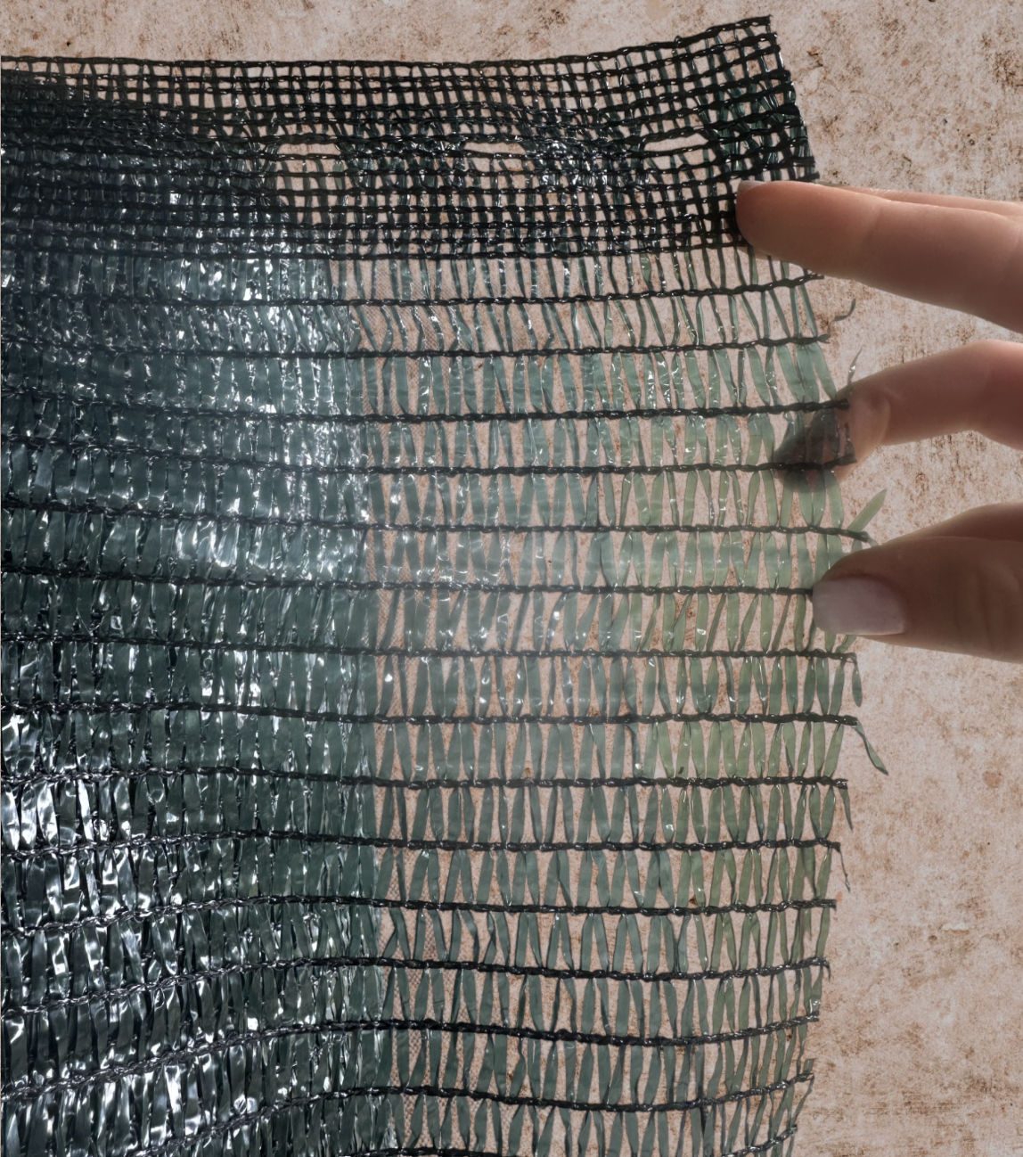 Сетка Добрая сеточка для затемнения 60% 12х20 м (158) - фото 6 Сетка Добрая сеточка для затемнения 60% 12х20 м (158) - фото 6