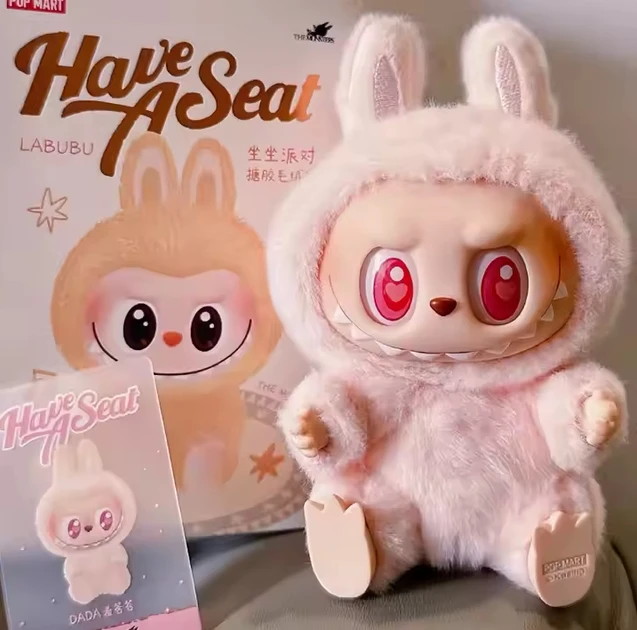 Плюшевый брелок-сюрприз POP MART Лабубу Монстры 15 см Розовый - фото 5 Плюшевый брелок-сюрприз POP MART Лабубу Монстры 15 см Розовый - фото 5