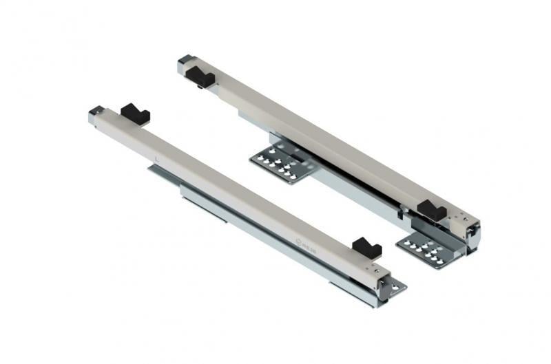 Направляющая нижняя для фасада под занавес Rejs Full L-450 мм Серебряный (WE29.0128.01.549)