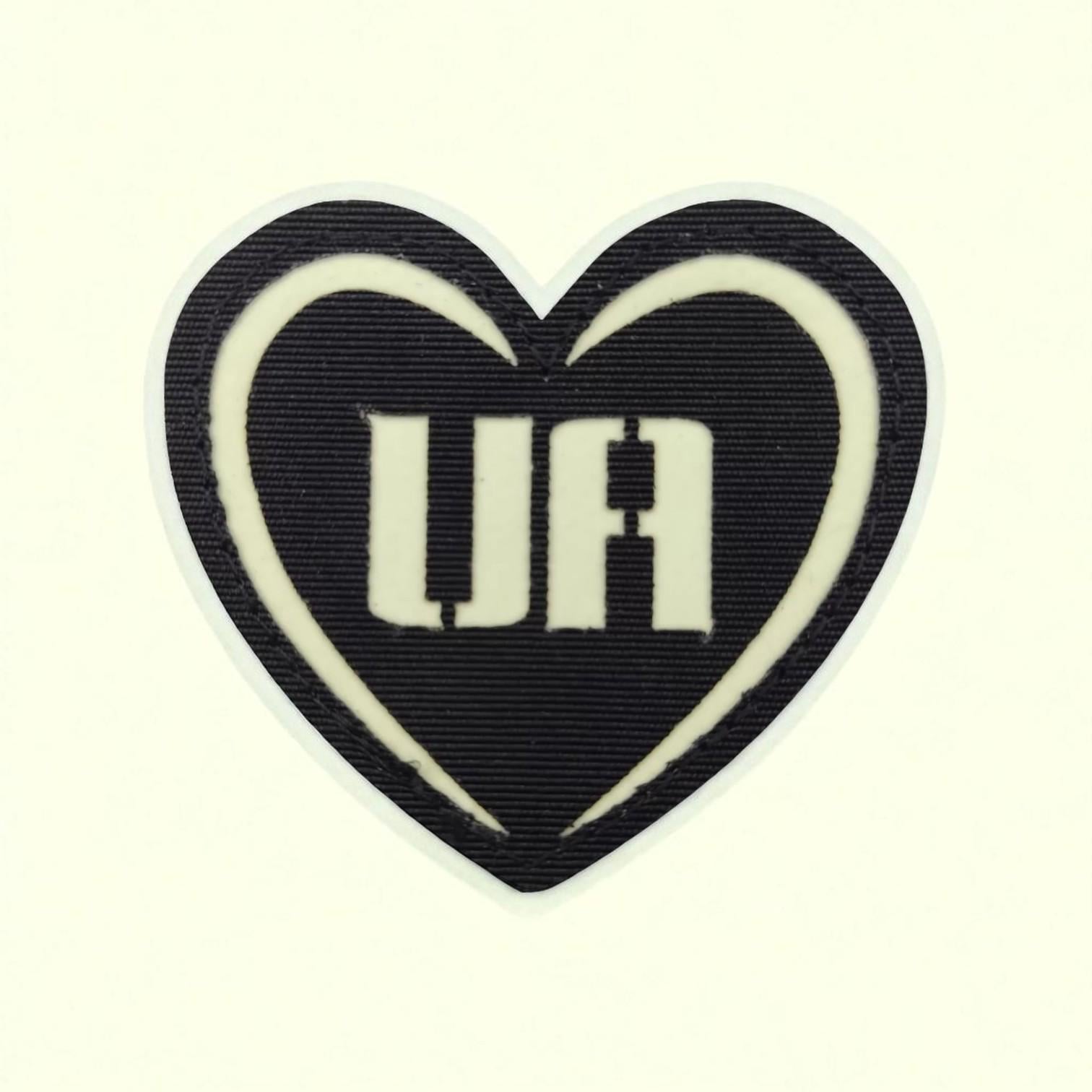 Шеврон Laser Cut Люблю Україну UA Чорний