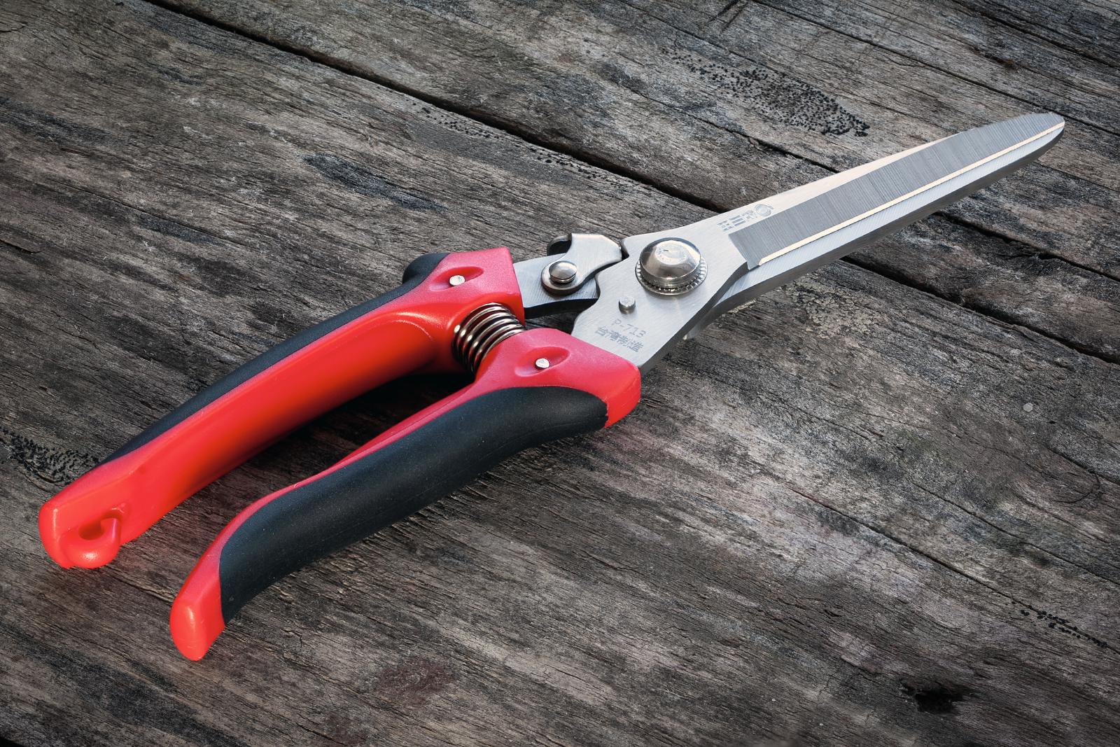 Секатор-ножиці садові Sagawata з нержавіючої сталі подовжені 225 мм (P-713_L) - фото 12 Секатор-ножиці садові Sagawata з нержавіючої сталі подовжені 225 мм (P-713_L) - фото 12