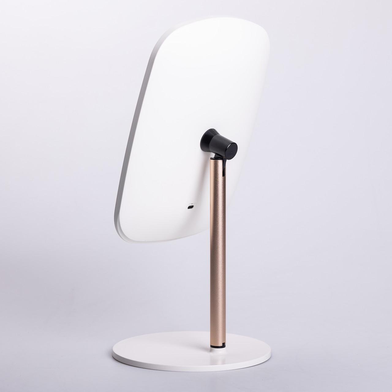 Дзеркало настільне з підсвічуванням для макіяжу на ніжці 23х18 см Білий (6885) - фото 4 Дзеркало настільне з підсвічуванням для макіяжу на ніжці 23х18 см Білий (6885) - фото 4