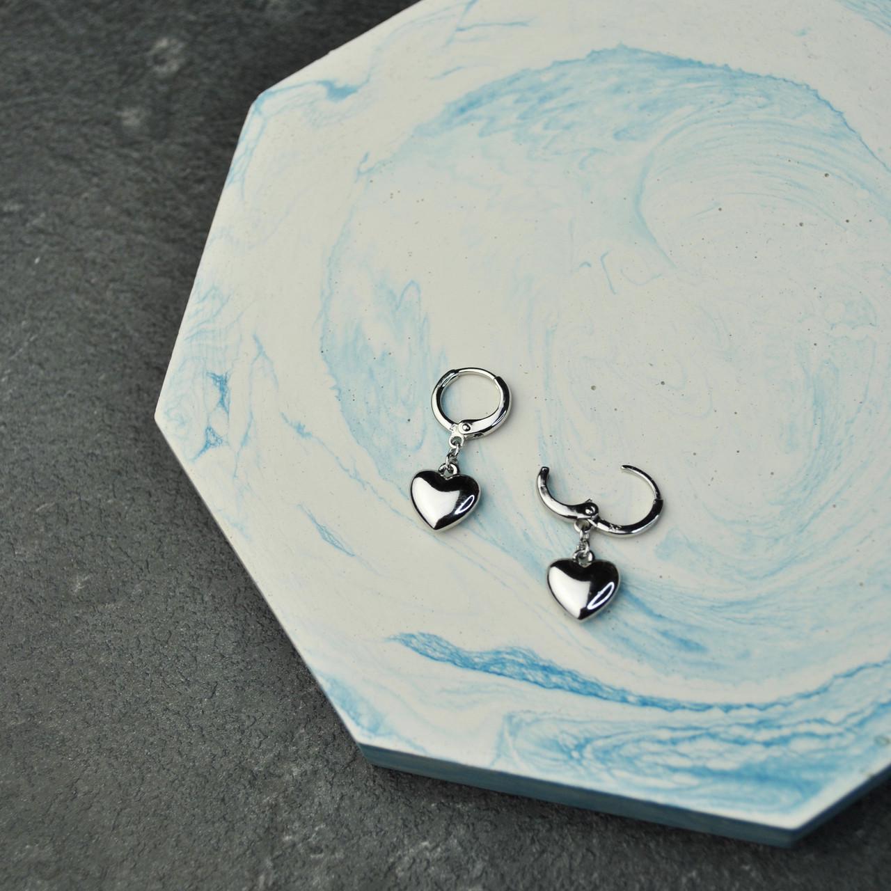 Сережки-кольца сердечки медицинская сталь родий (x190) - фото 4 Сережки-кольца сердечки медицинская сталь родий (x190) - фото 4