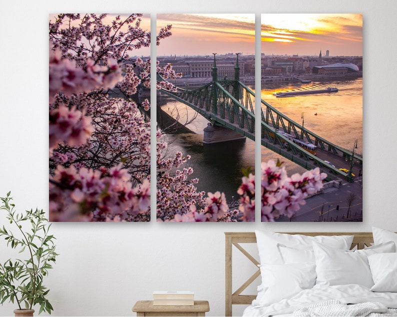 Модульная картина на холсте из трех частей KIL Art Мост в Будапеште 128x81 см (M3_L_416)