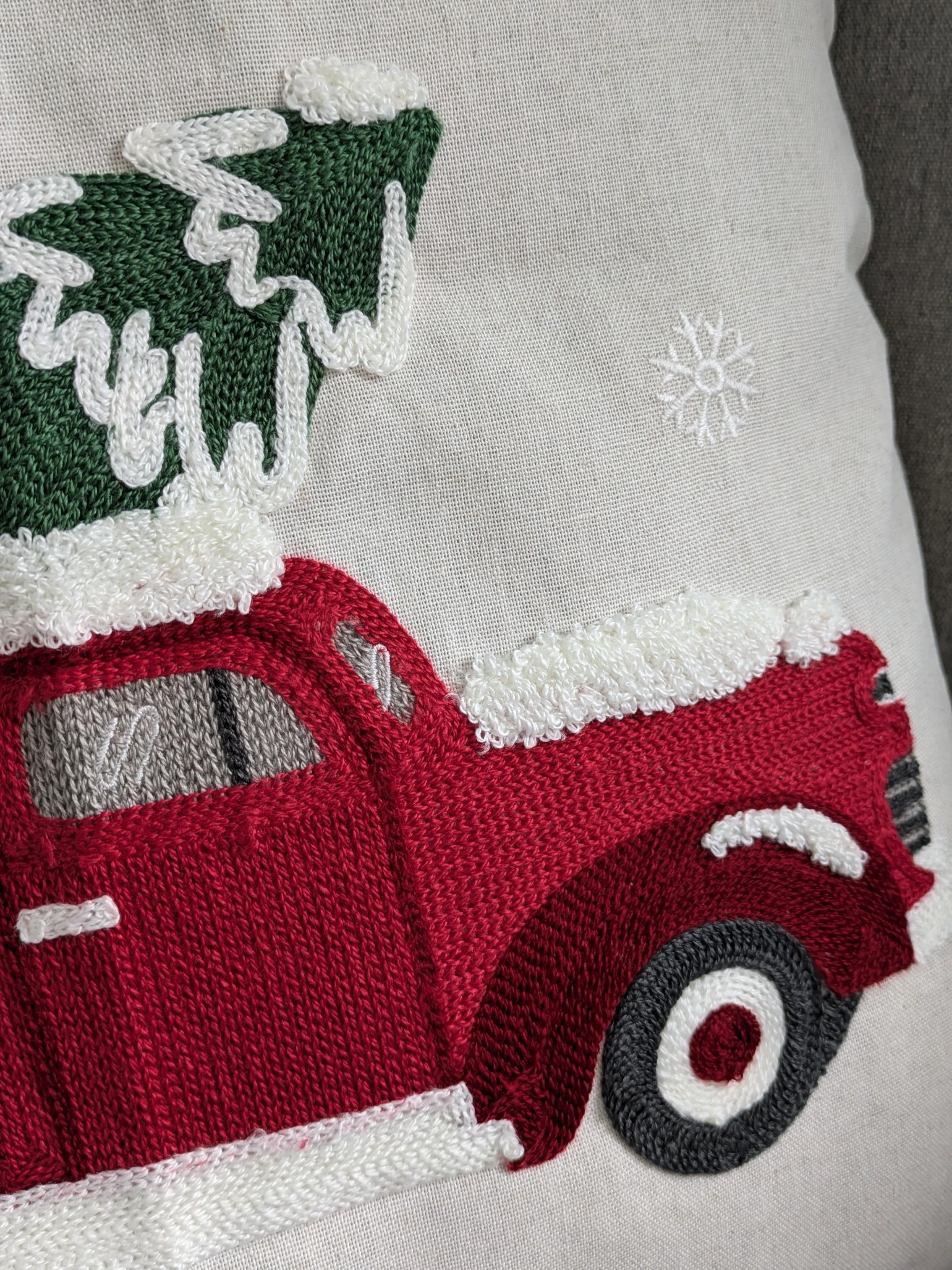 Набір наволочок новорічних Автомобіль і Гномик з вибитим малюнком 45х45 см (29514492) - фото 4