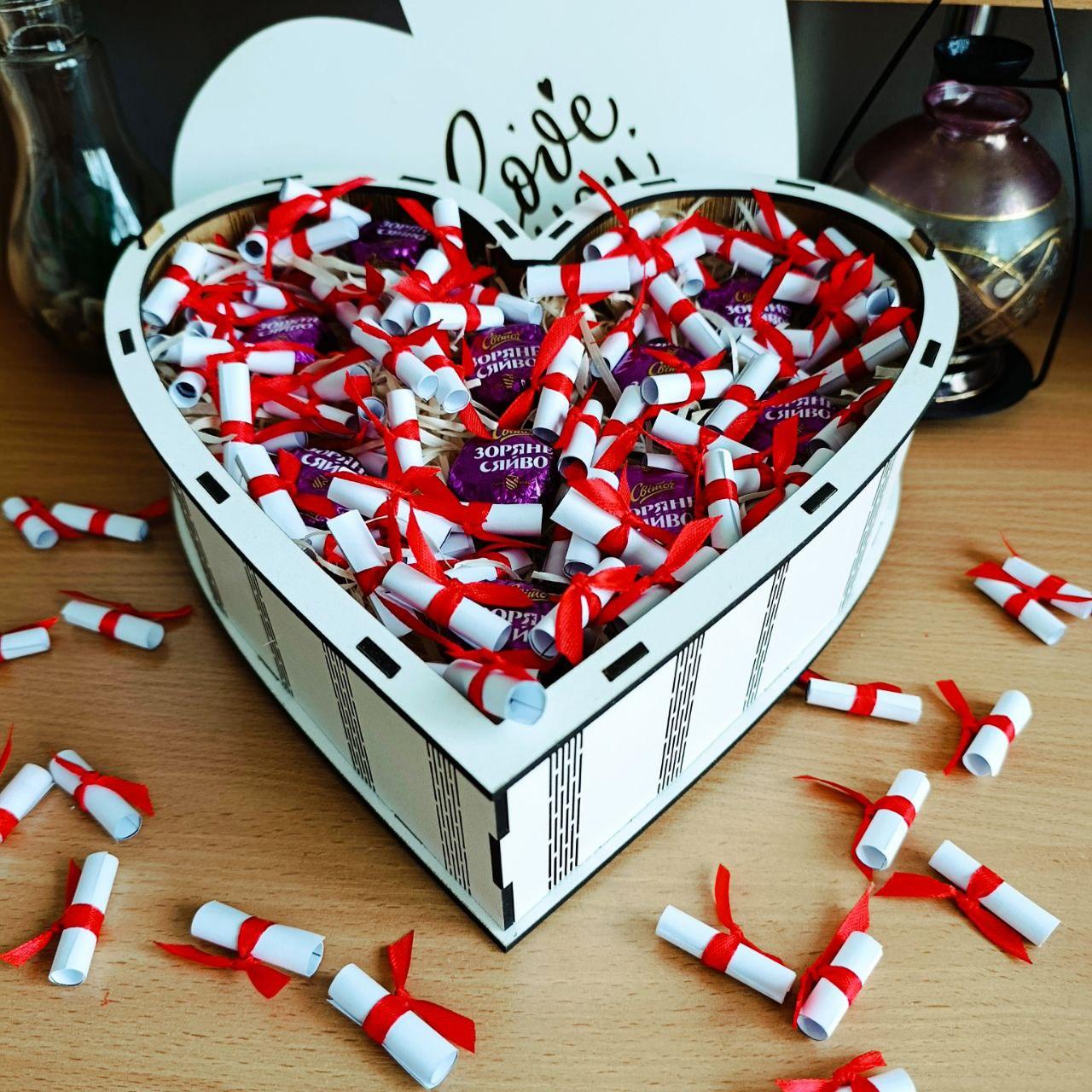 Подарочный набор из конфет и 101 причины Почему я тебя люблю для девушки на день влюбленных/8 марта (ar273) - фото 6