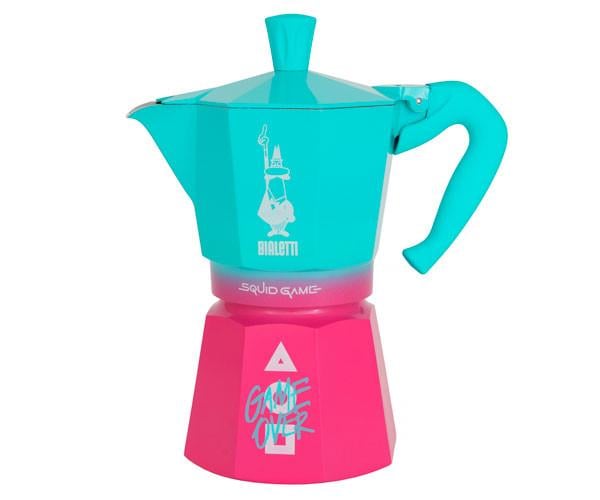 Гейзерная кофеварка Bialetti Moka Express Squid Game (0005393)