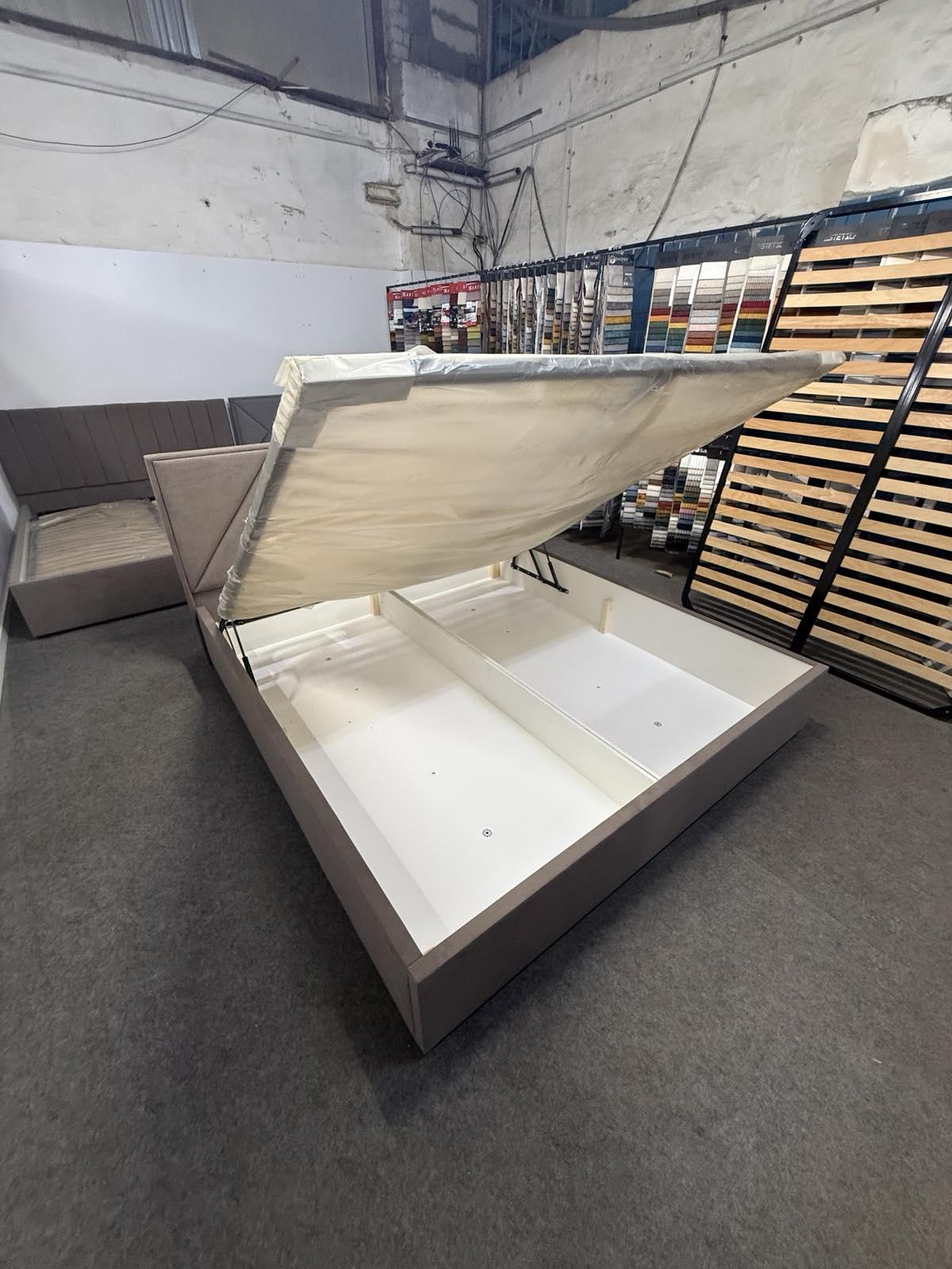 Кровать с подъемным механизмом ADS Mebli Сигма 180х200 см велюр Simple 6 Коричневый (30742451) - фото 2