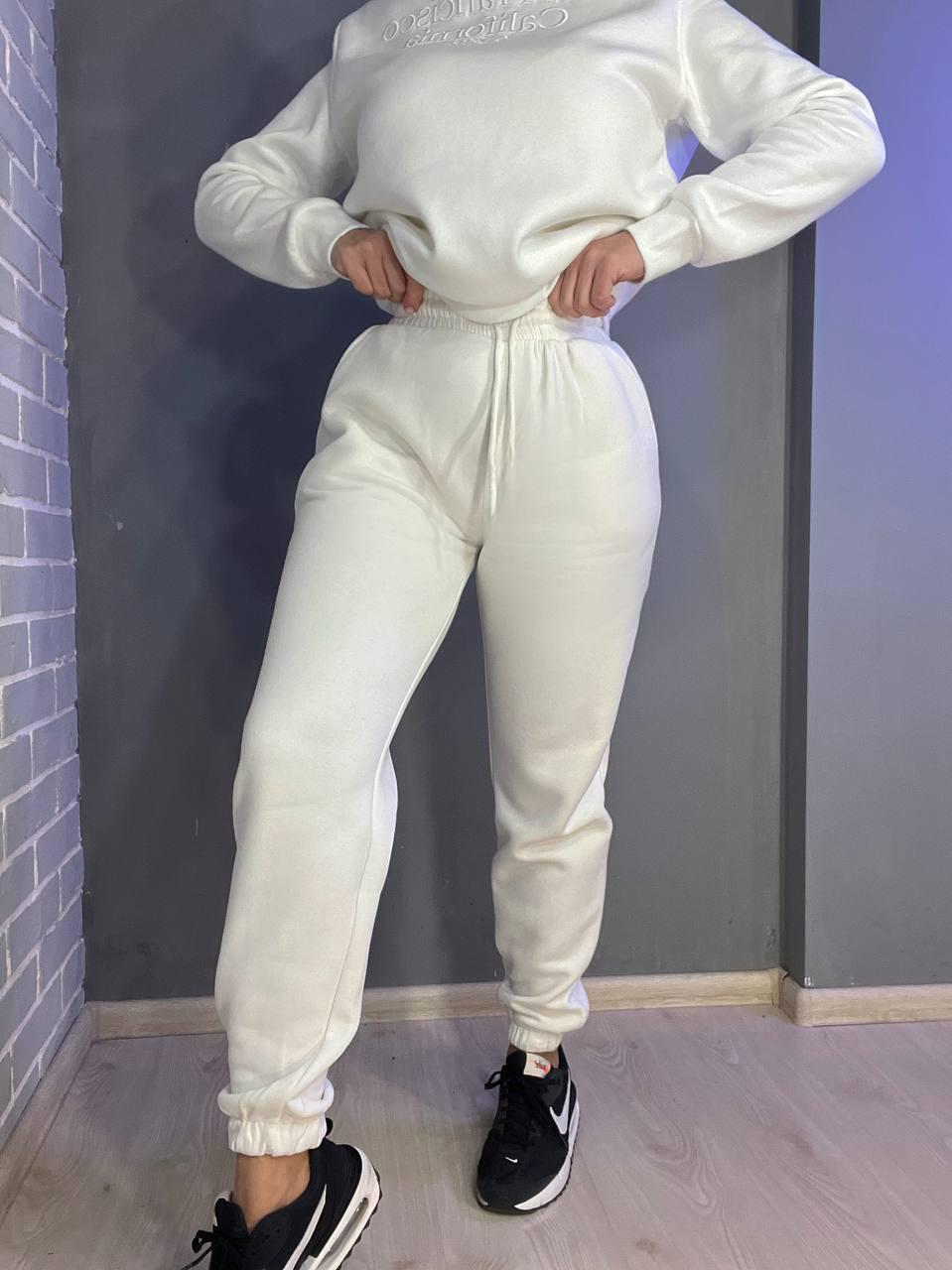 Брюки женские ENJOY 2925 спортивные джоггеры на резинке утепленные на флисе M Белый (1062) - фото 2 Брюки женские ENJOY 2925 спортивные джоггеры на резинке утепленные на флисе M Белый (1062) - фото 2