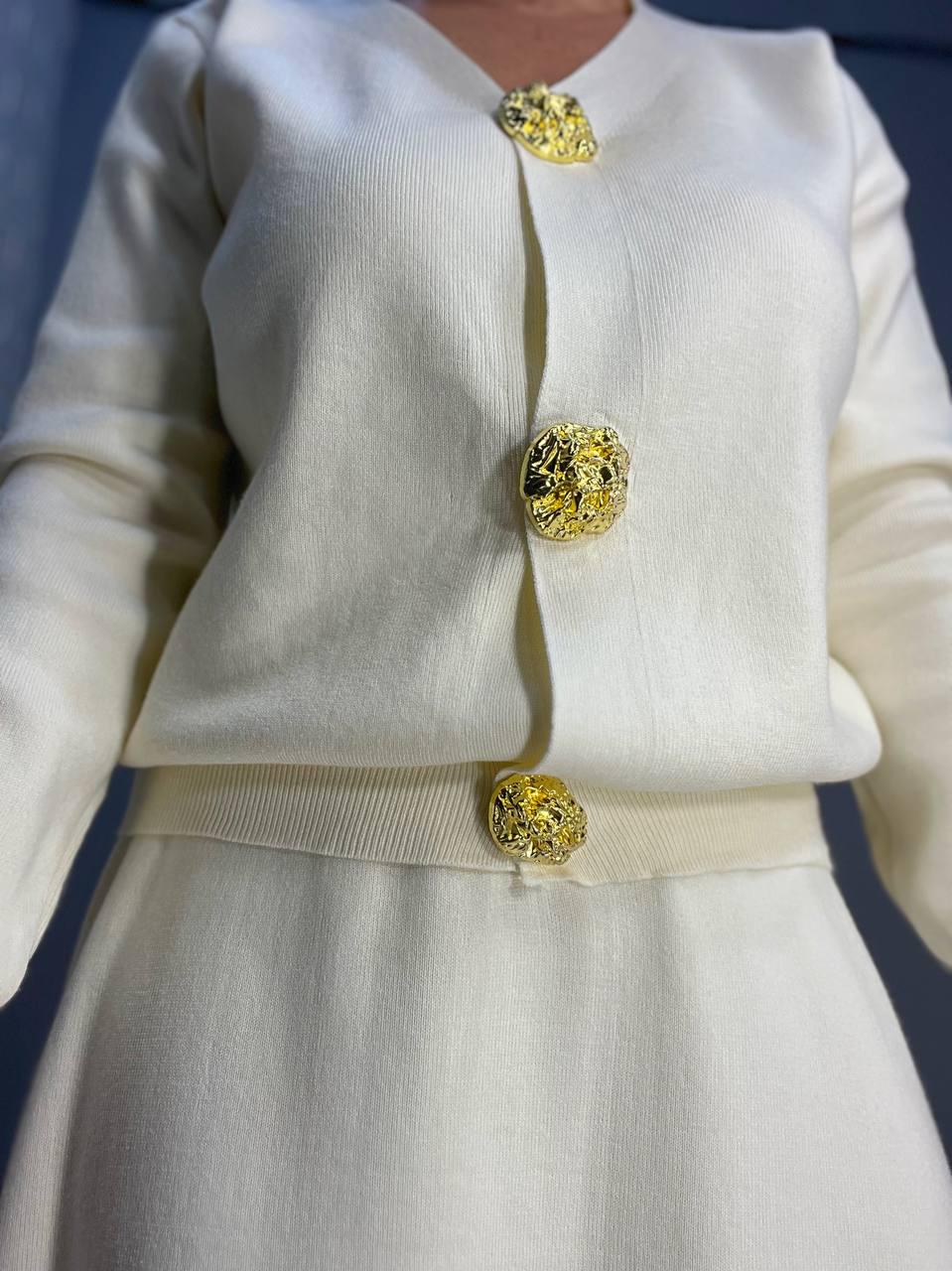 Костюм женский De Red 8966 кардиган с юбкой OS Молочный (3179) - фото 4 Костюм женский De Red 8966 кардиган с юбкой OS Молочный (3179) - фото 4