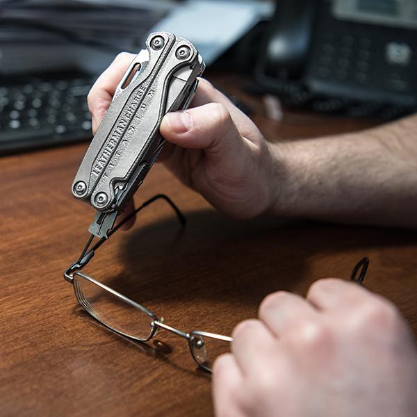 Мультитул Leatherman Charge TTi Plus 19 инструментов с чехлом (832528) - фото 8