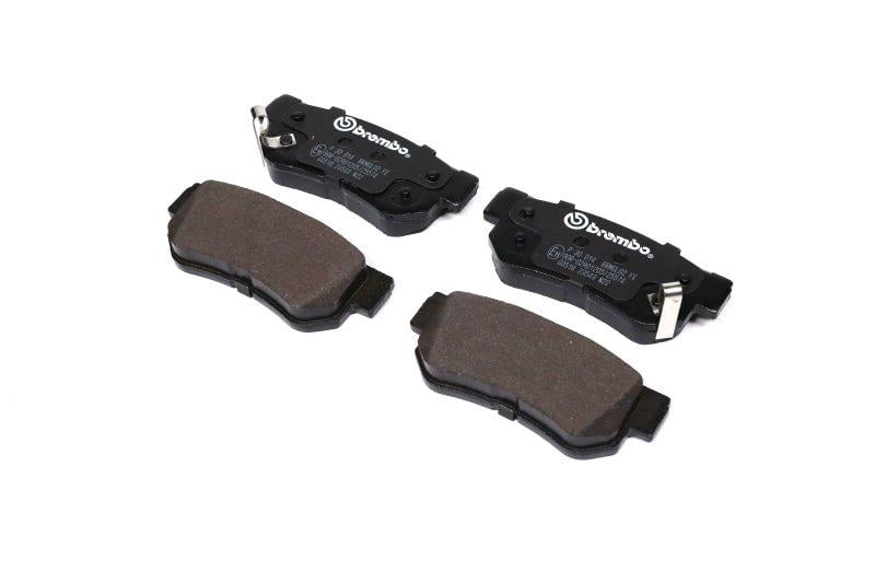 Гальмівні колодки дискові BREMBO Hyundai elantra Santa Fe Tucson Kia magentis задні (P30014)