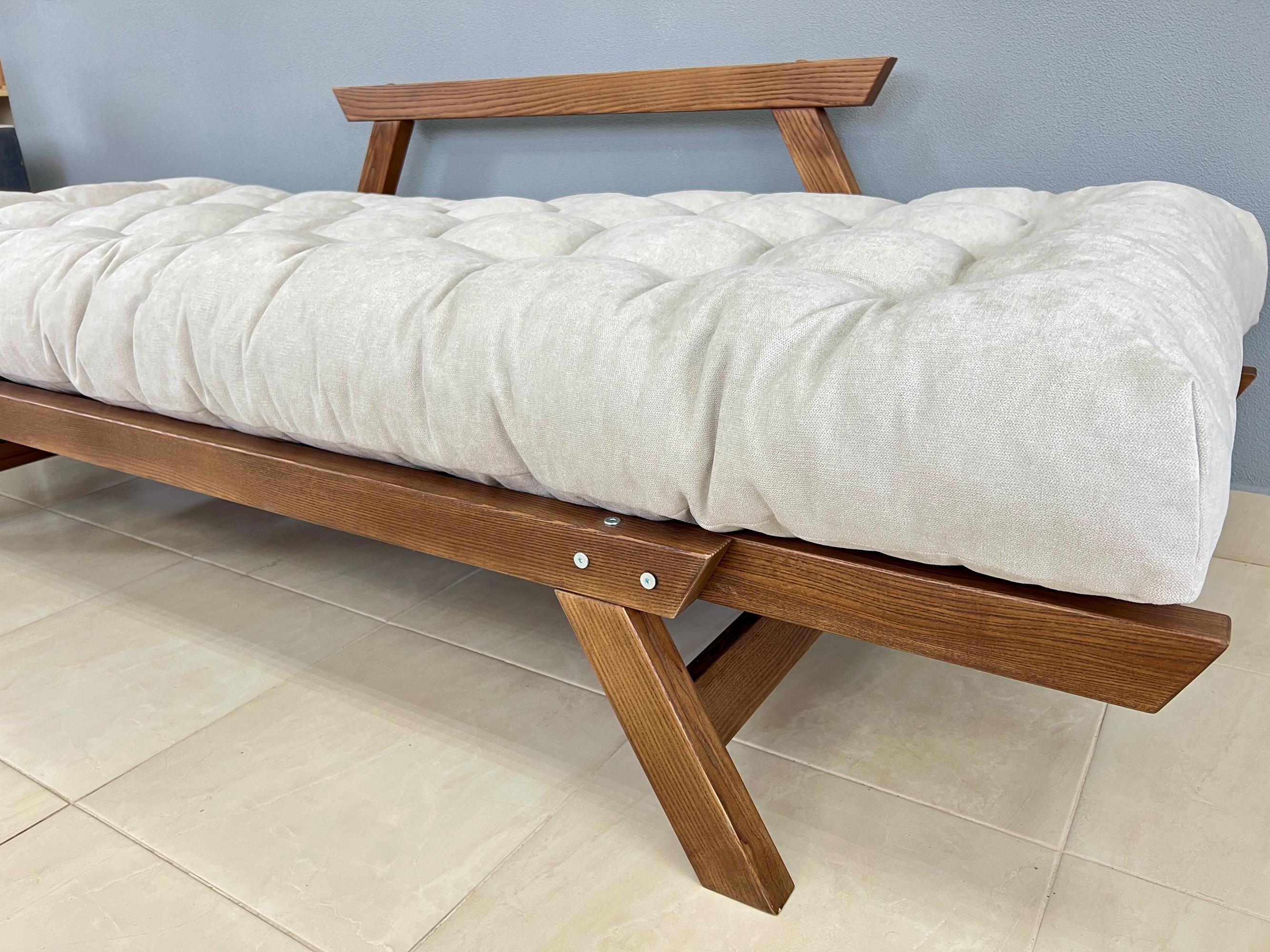 Диван дерев'яний розкладний Нью-Йорк Woody ясен Коричневий/матрац Бежевий (47565) - фото 5 Диван дерев'яний розкладний Нью-Йорк Woody ясен Коричневий/матрац Бежевий (47565) - фото 5