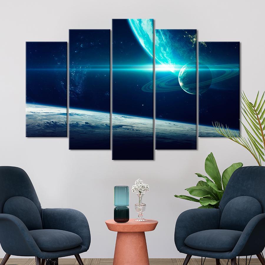 Картина на холсте Космические планеты голубого цвета 137x85 см (V213-5_L) Картина на холсте Космические планеты голубого цвета 137x85 см (V213-5_L)