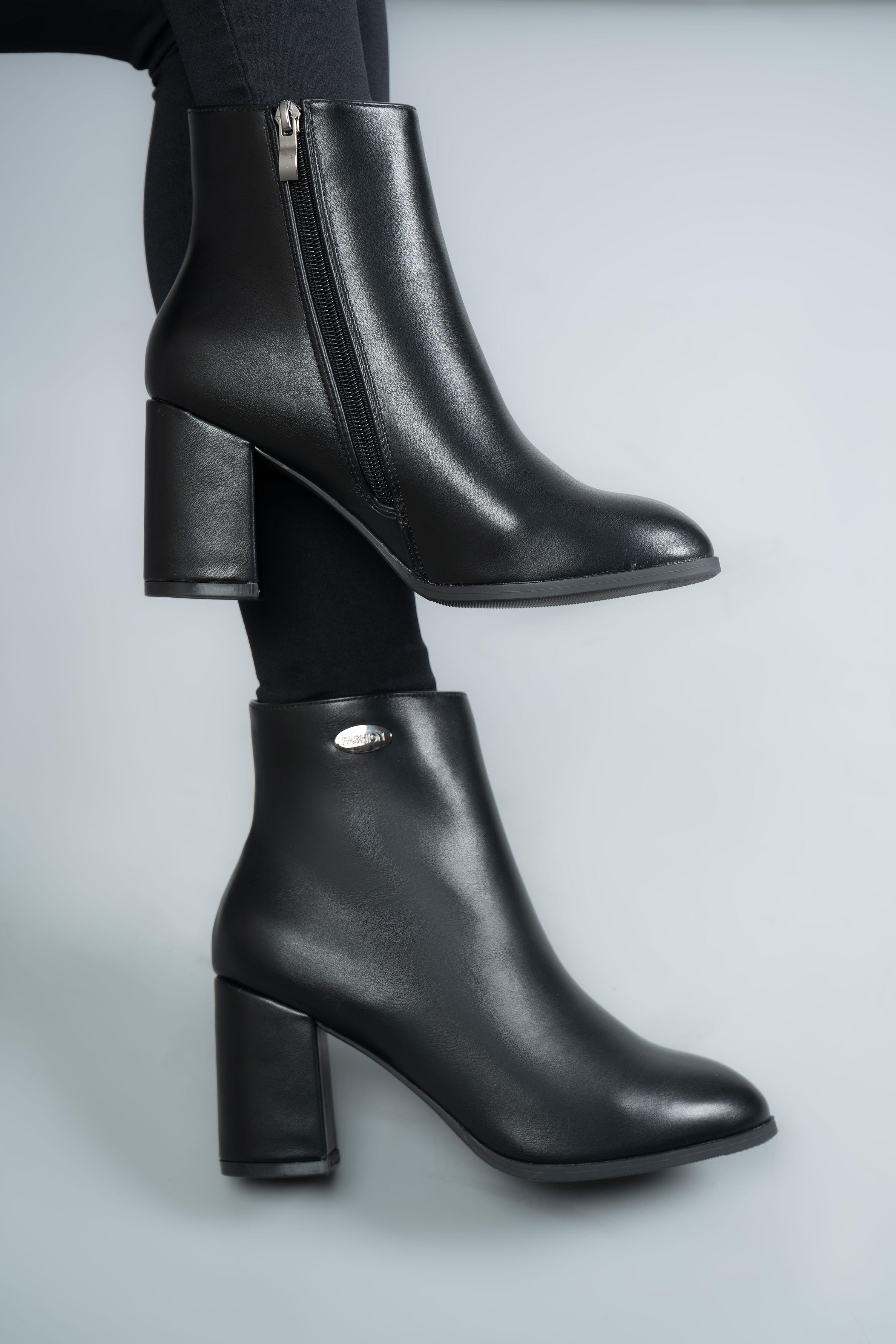 Ботинки женские Louis 704-11 р. 40 Черный (346609_40)