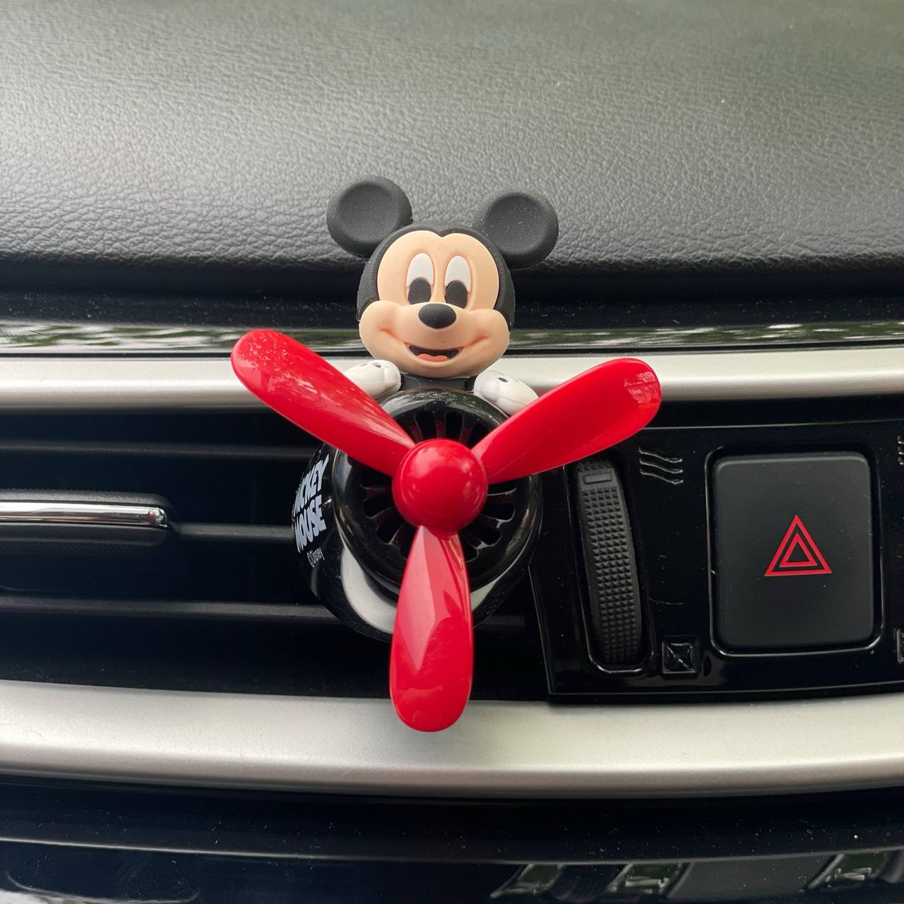 Ароматизатор пилот на решетку обдува в машину Микки Маус - фото 3 Ароматизатор пилот на решетку обдува в машину Микки Маус - фото 3