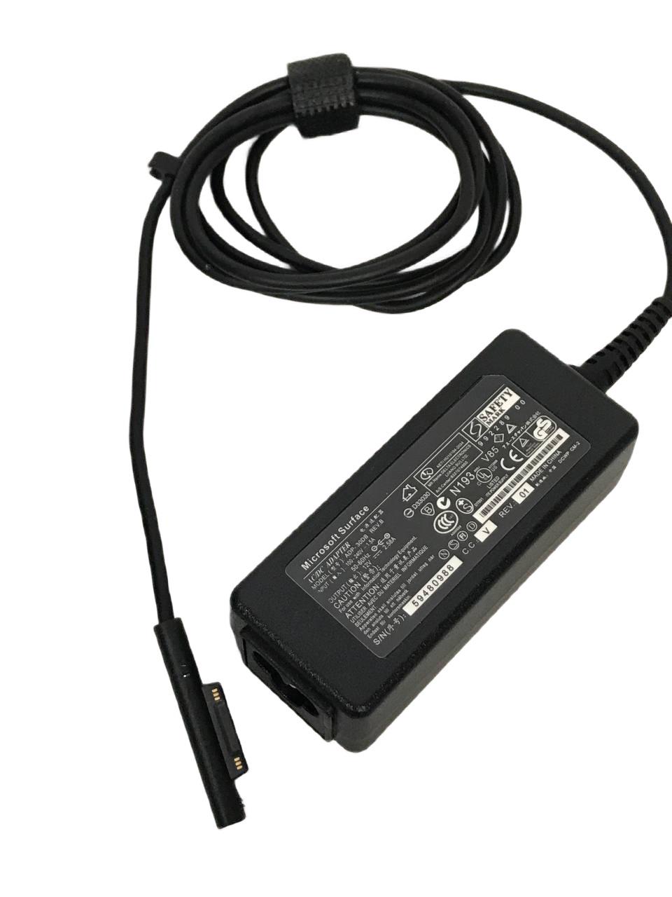 Зарядное устройство для ноутбука Microsoft 12V 2,58A 31w (000546322)