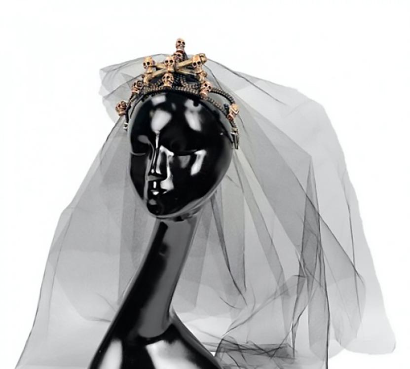 Декор на Хелоуїн Seta Корона Французька лілія з черепами (19-991-1BZ)