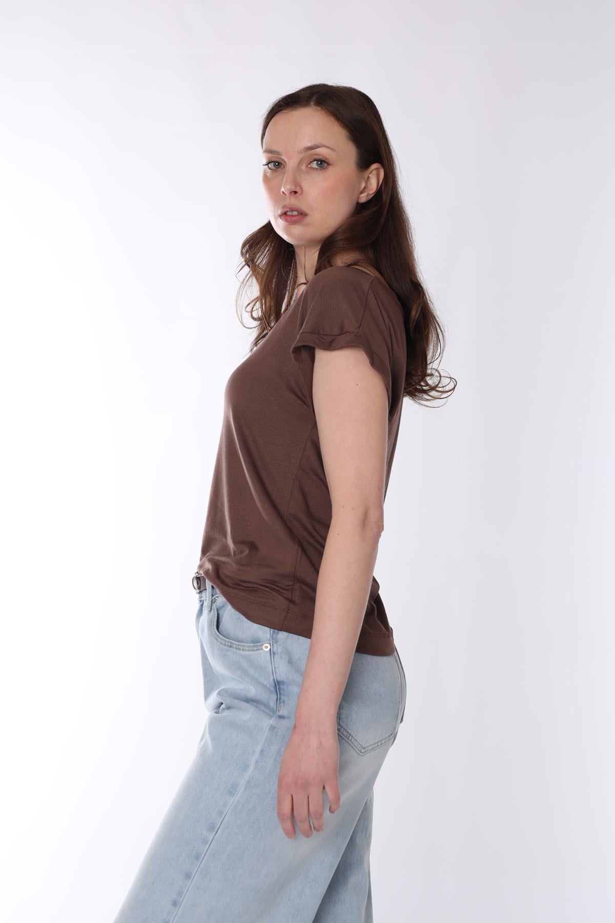 Футболка с коротким рукавом женская Yuki ЦБ-00293558 р. 52 Коричневый (SKT001309873)