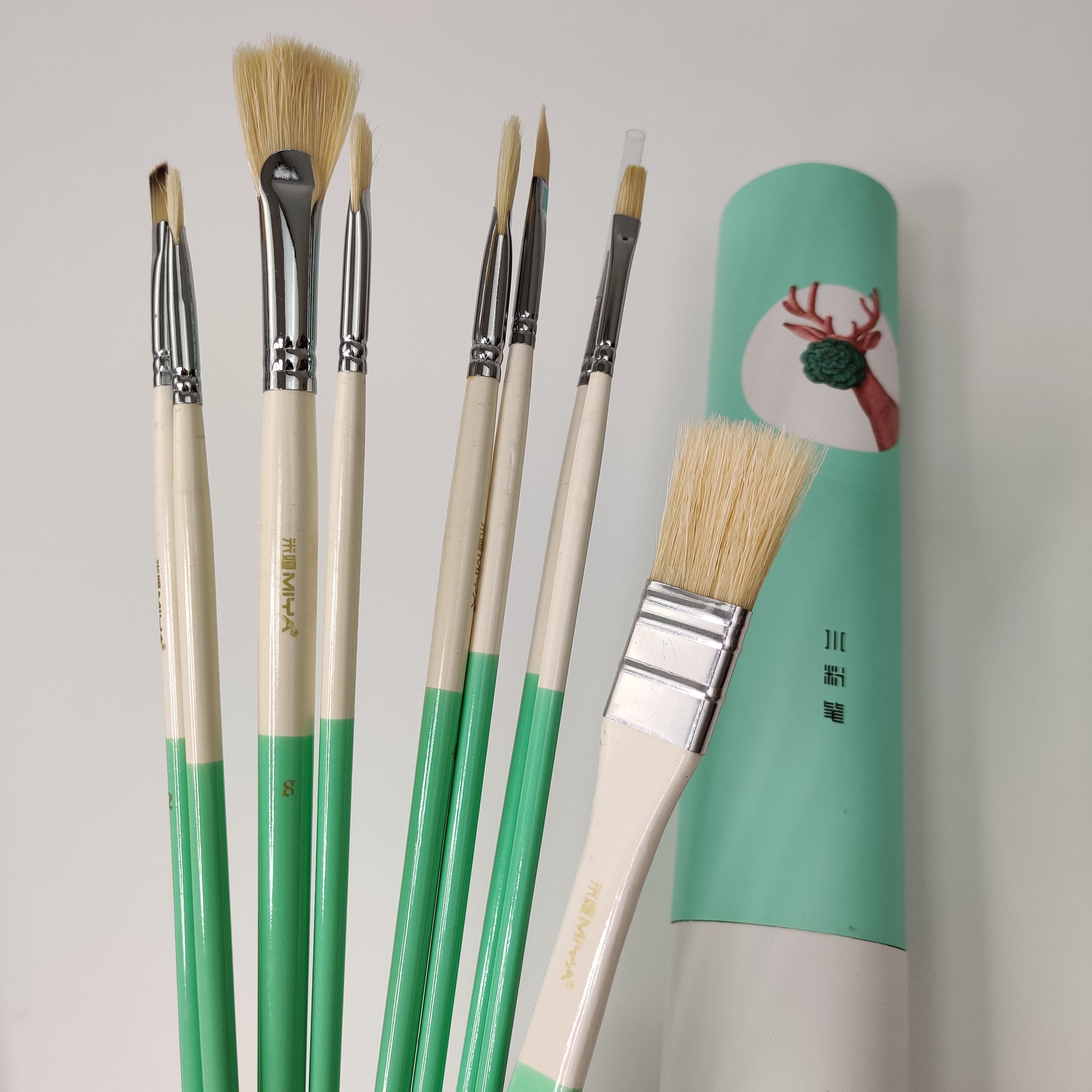 Художественные кисти MIYA ANIMALS Набор 9 шт. из натуральной щетины Мятная коробка - фото 2 Художественные кисти MIYA ANIMALS Набор 9 шт. из натуральной щетины Мятная коробка - фото 2