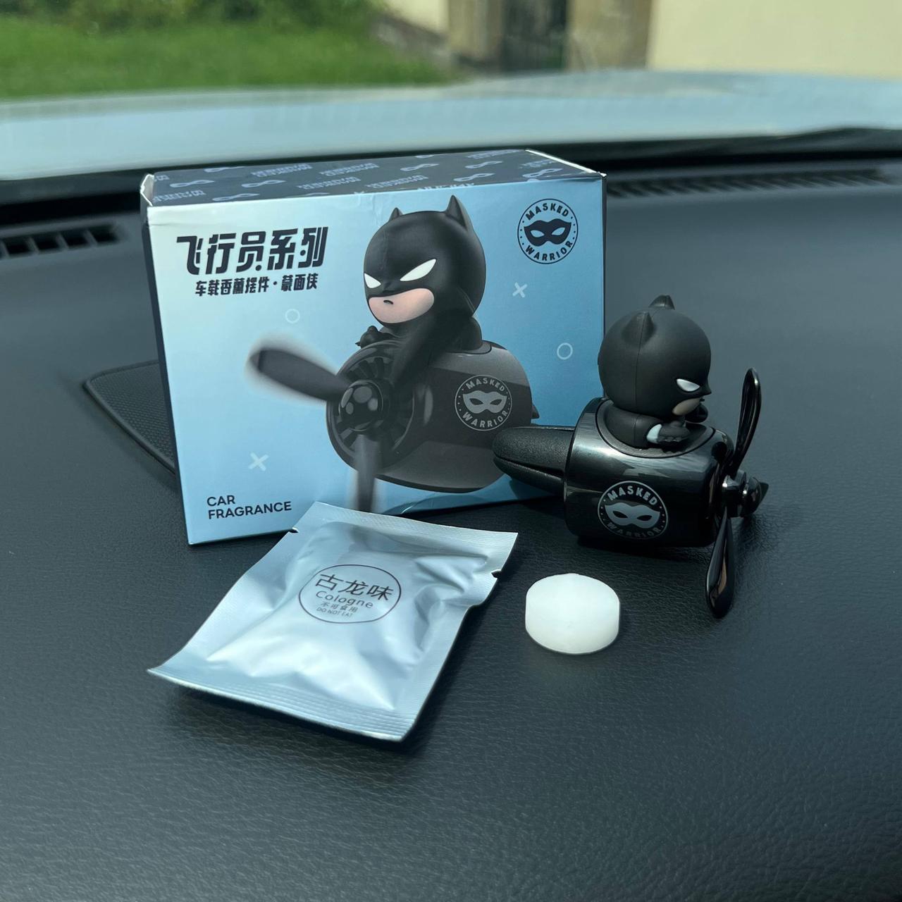 Ароматизатор в авто решетку Pilot Batman Jet - фото 7 Ароматизатор в авто решетку Pilot Batman Jet - фото 7