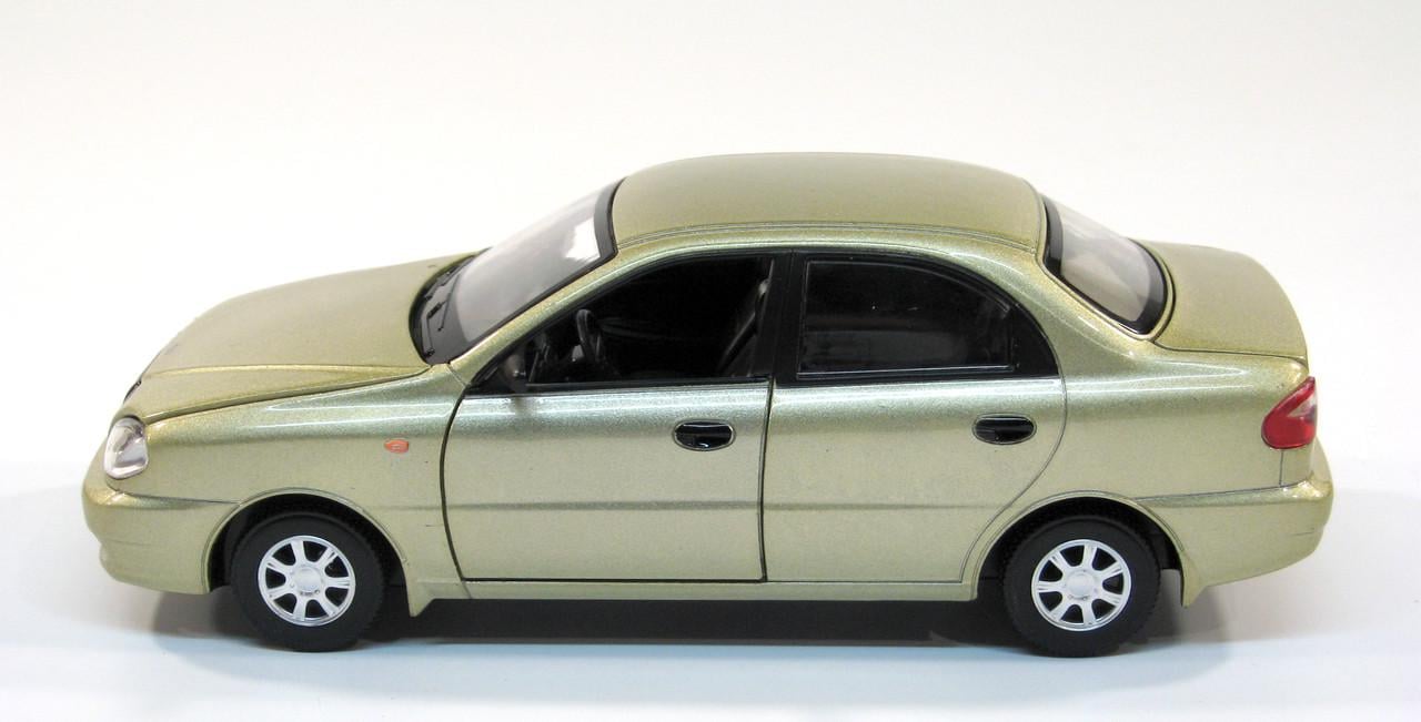 Модель металева Daewoo Lanos (7778 Oliva) - фото 2