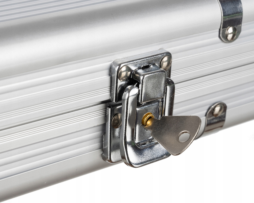 Набір для покера Iso Trade Texas Poker 500 фішок з кейсом (23529) - фото 6 Набір для покера Iso Trade Texas Poker 500 фішок з кейсом (23529) - фото 6