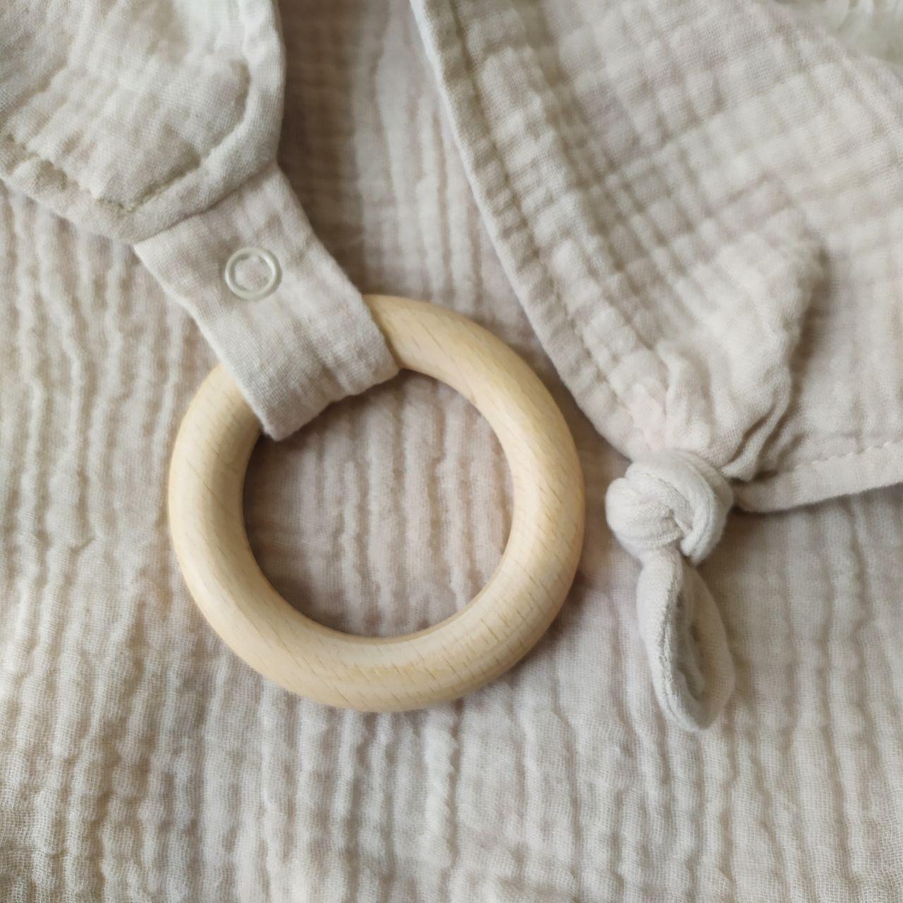 Деревянный эко прорезыватель для зубов Baby Lounge и полотенце Бежевый - фото 2 Деревянный эко прорезыватель для зубов Baby Lounge и полотенце Бежевый - фото 2