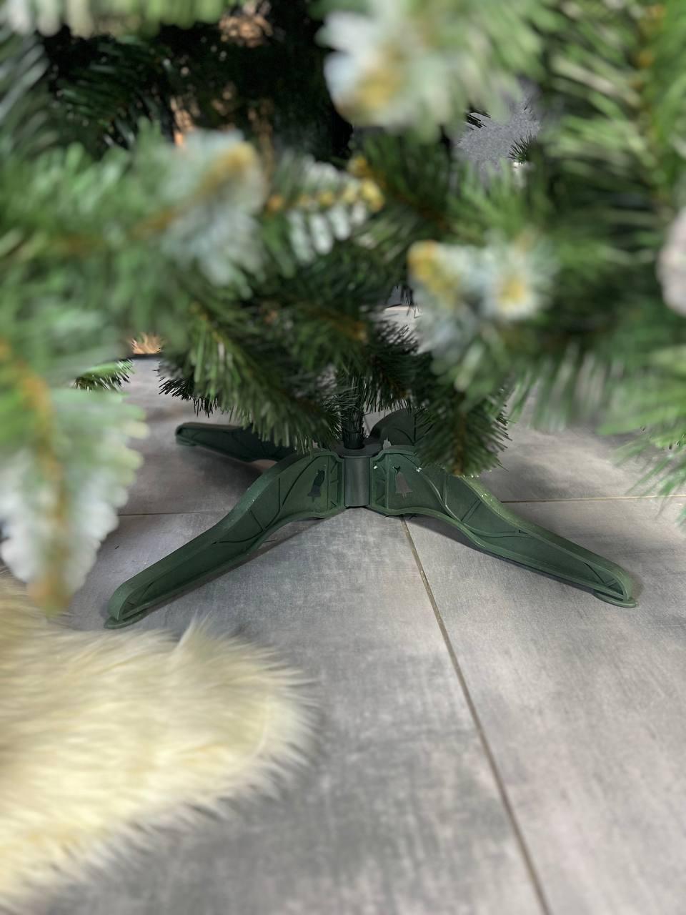 Штучна ялинка засніжена Елітна з шишками 2,1 м Зелений (YNK08172) - фото 7 Штучна ялинка засніжена Елітна з шишками 2,1 м Зелений (YNK08172) - фото 7